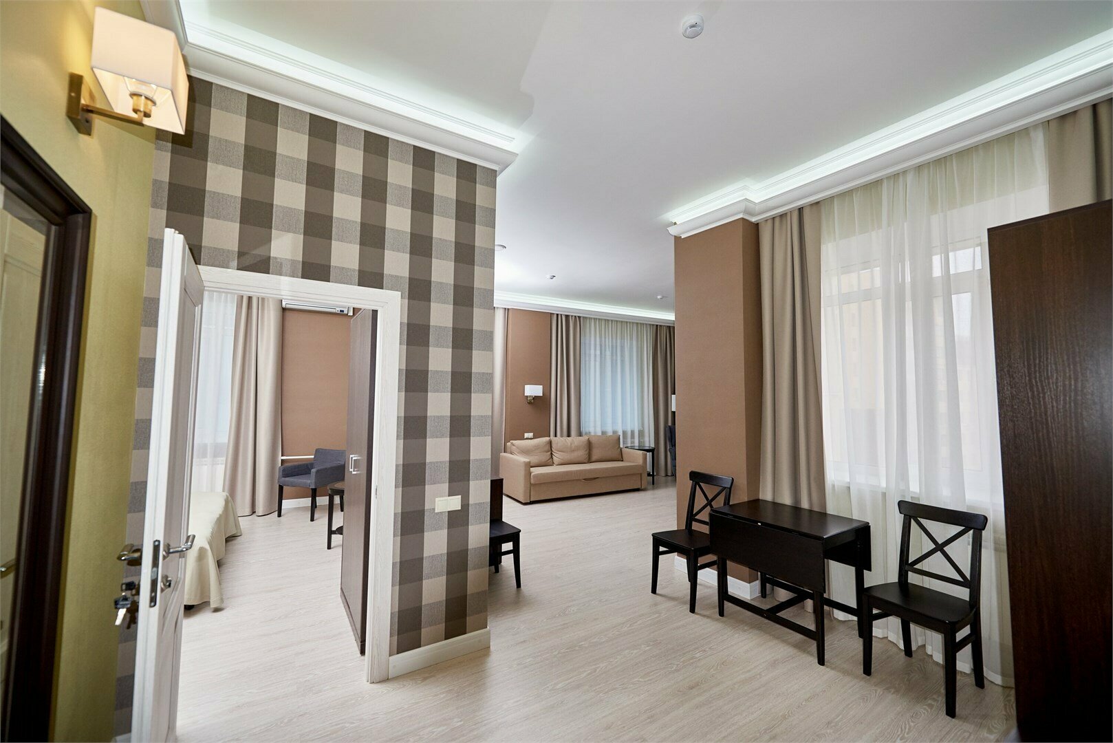 Бизнес-люкс