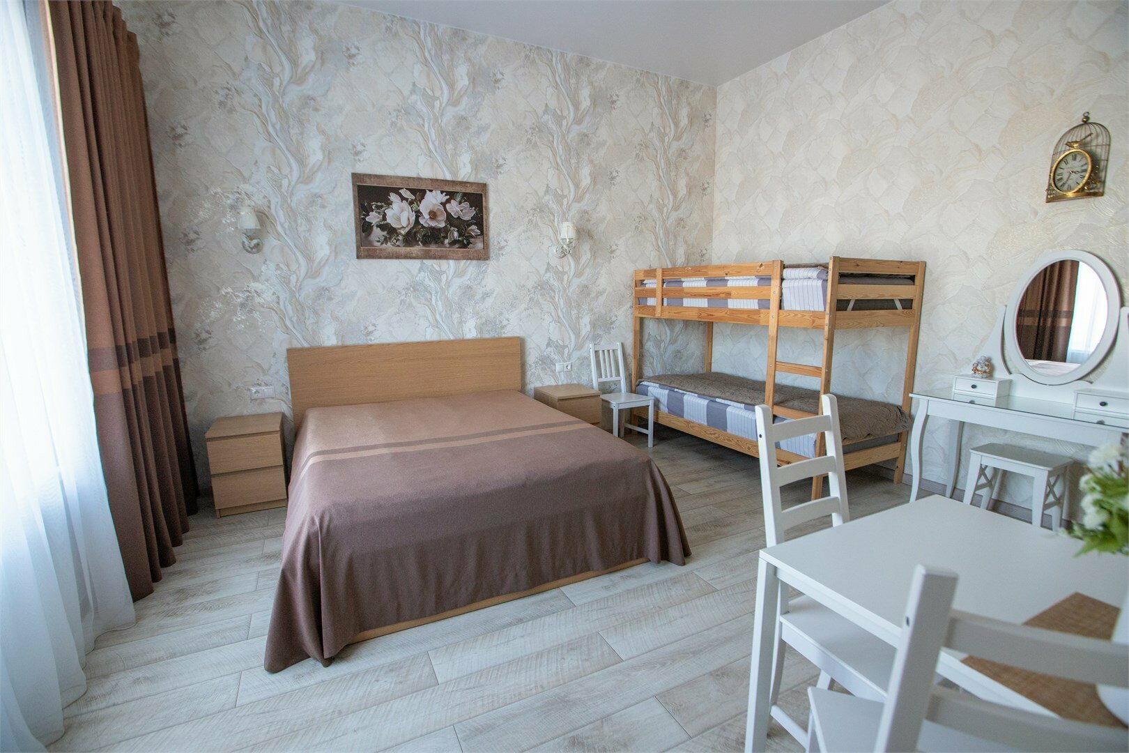 Делюкс четырехместный