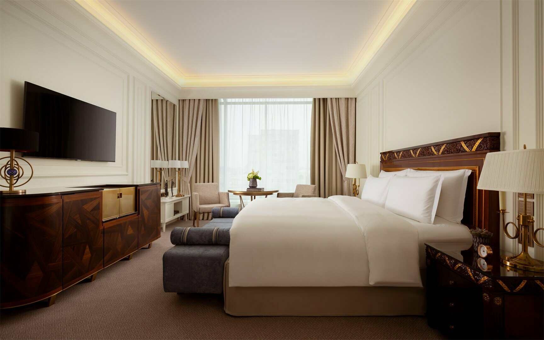 Клубный номер с одной кроватью King и доступом в The Carlton Club