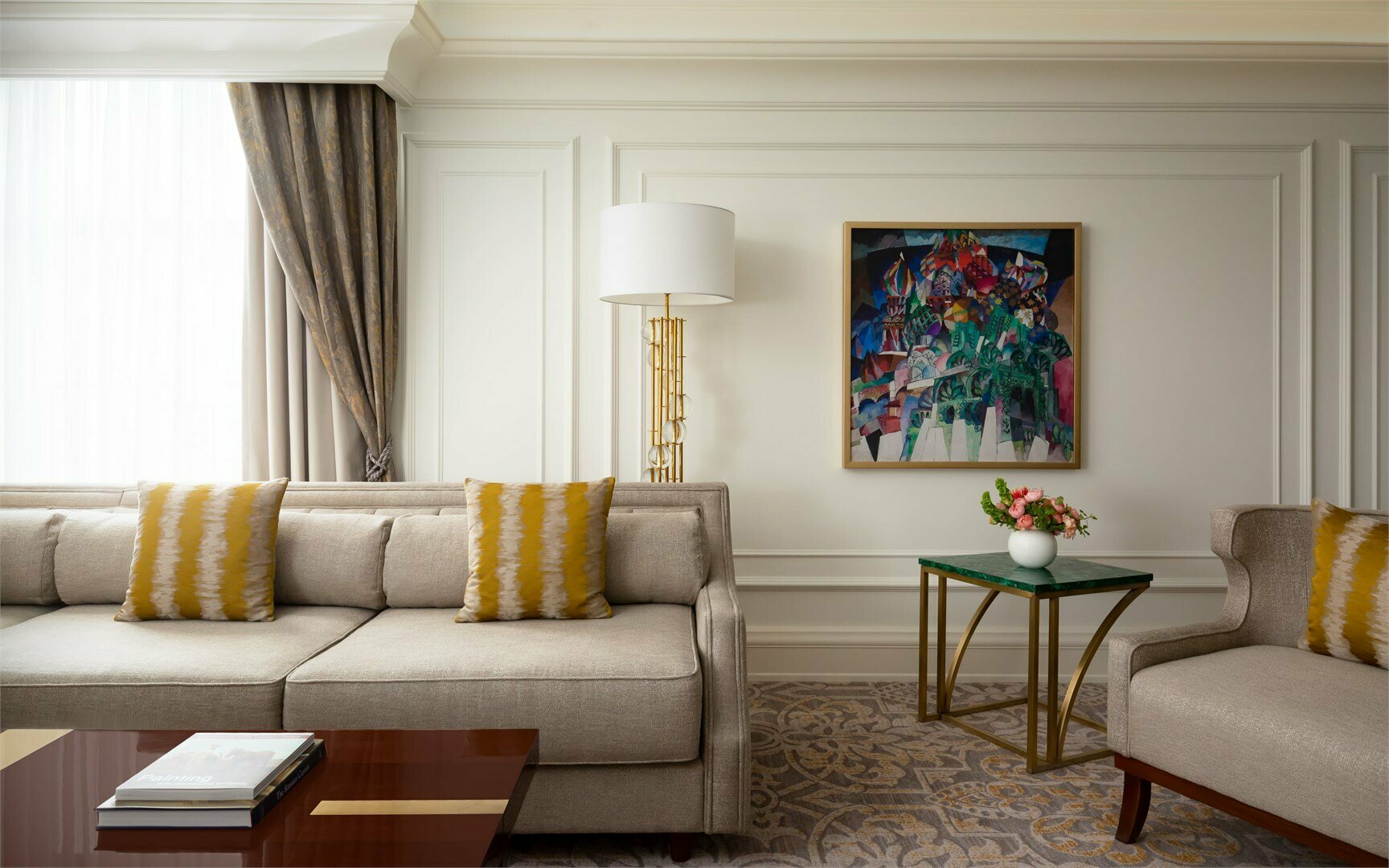 Люкс Третьяков с доступом в The Carlton Club