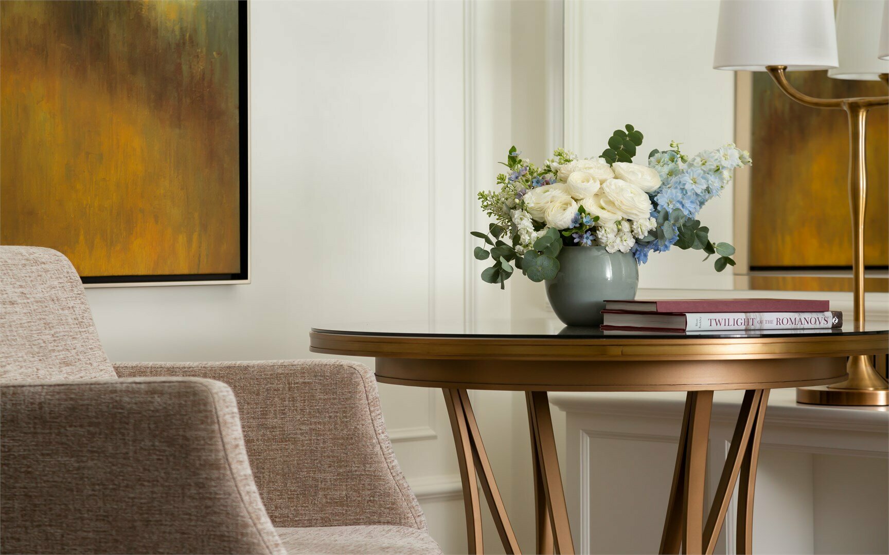 Люкс Тверская с доступом в The Carlton Club