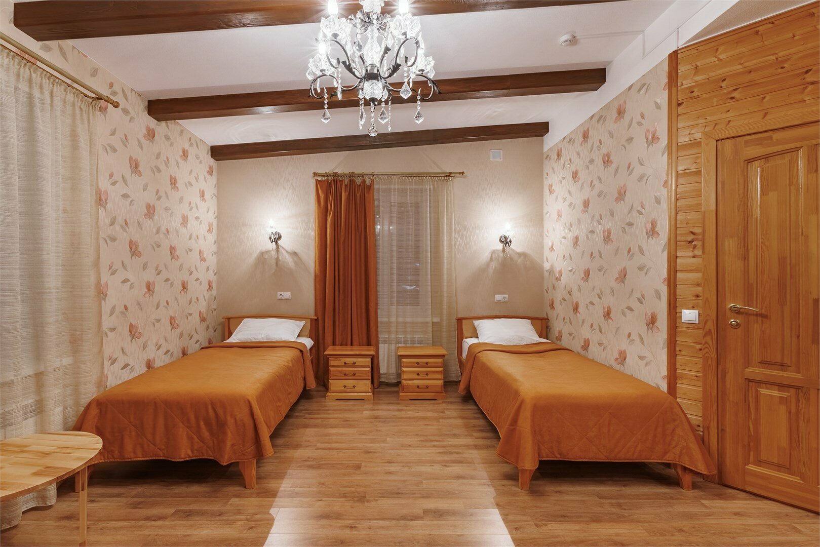 "Комфорт" с двумя кроватями