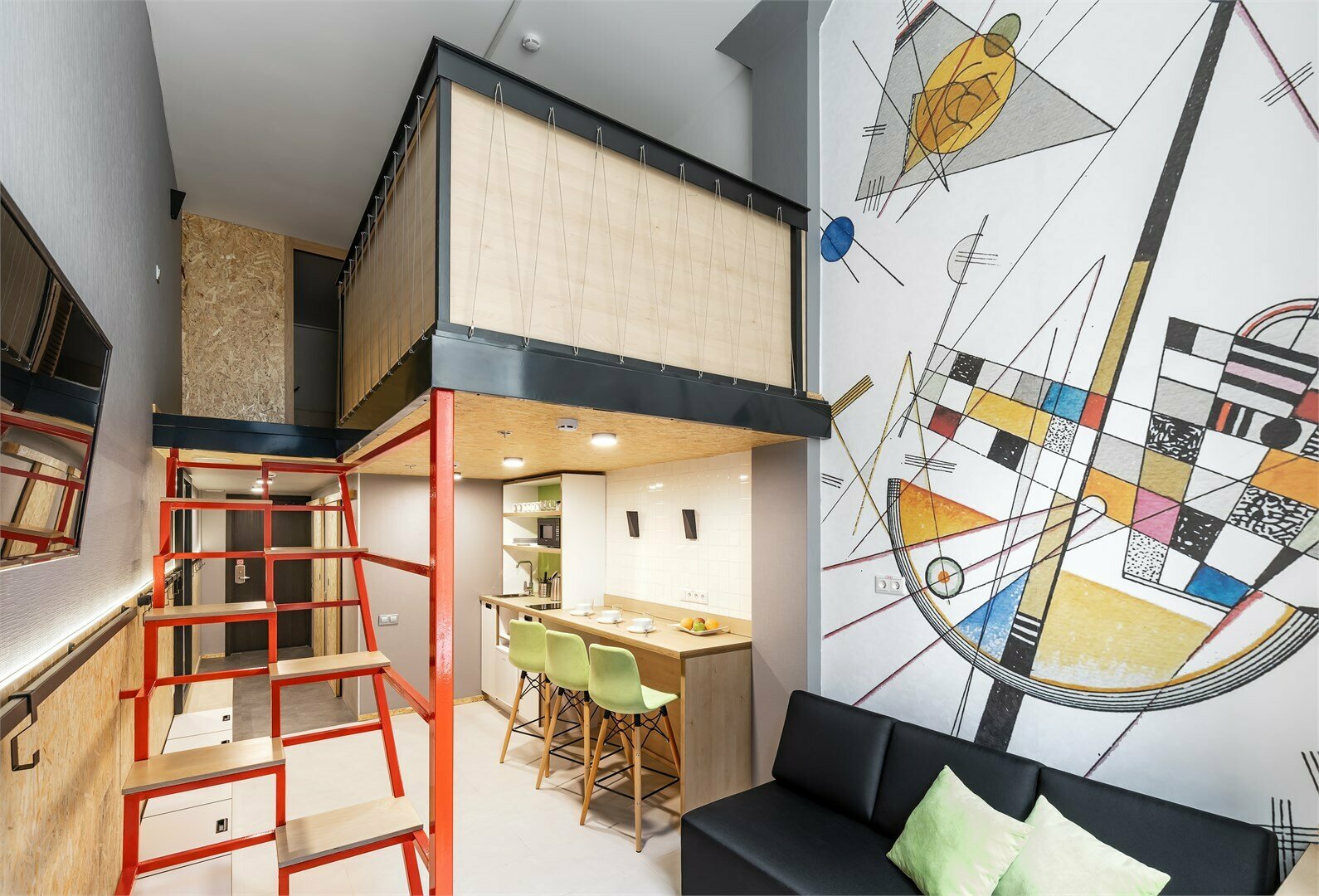 Дизайнерские двухуровневые апартаменты "Кандинский"