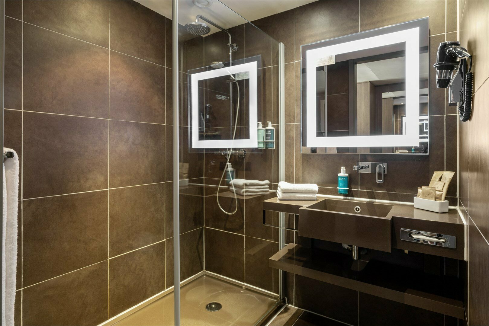 Делюкс с двуспальной кроватью, вид на город