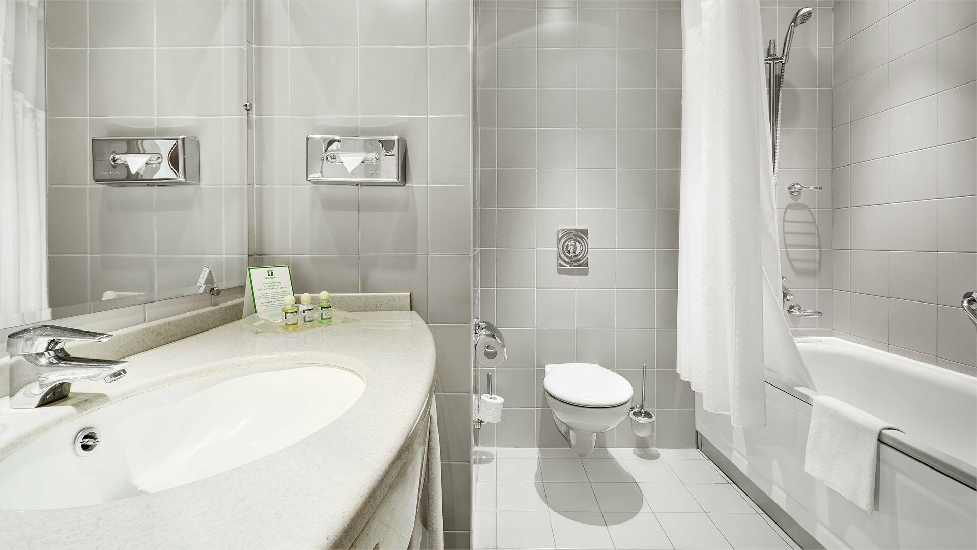 Представительский номер с двумя односпальными кроватями с видом на город