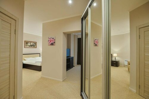 "Люкс" Большой двухместный номер с одной двуспальной кроватью в Застава