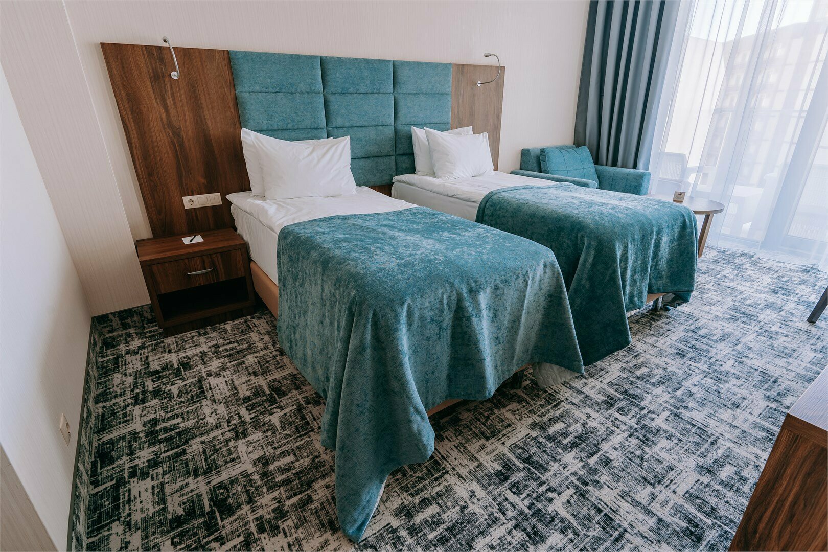 Стандарт с видом на город TWIN