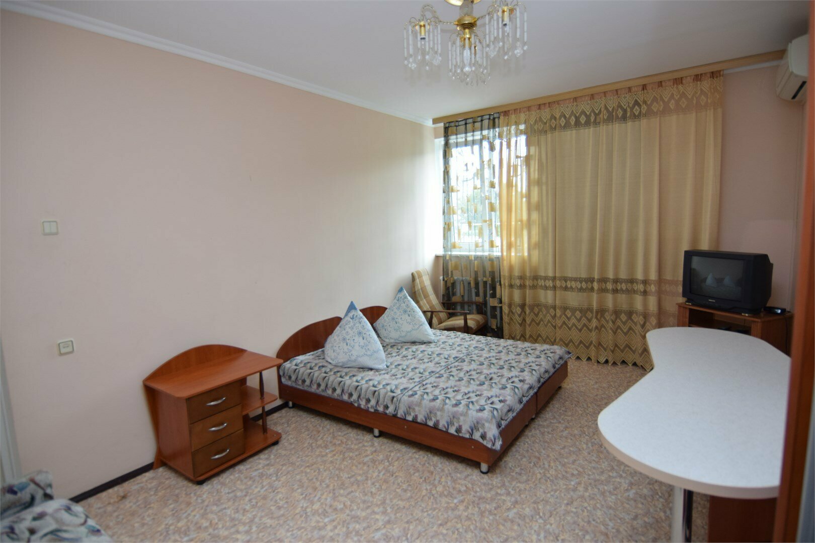 апартаменты трёхкомнатные (тип 1)