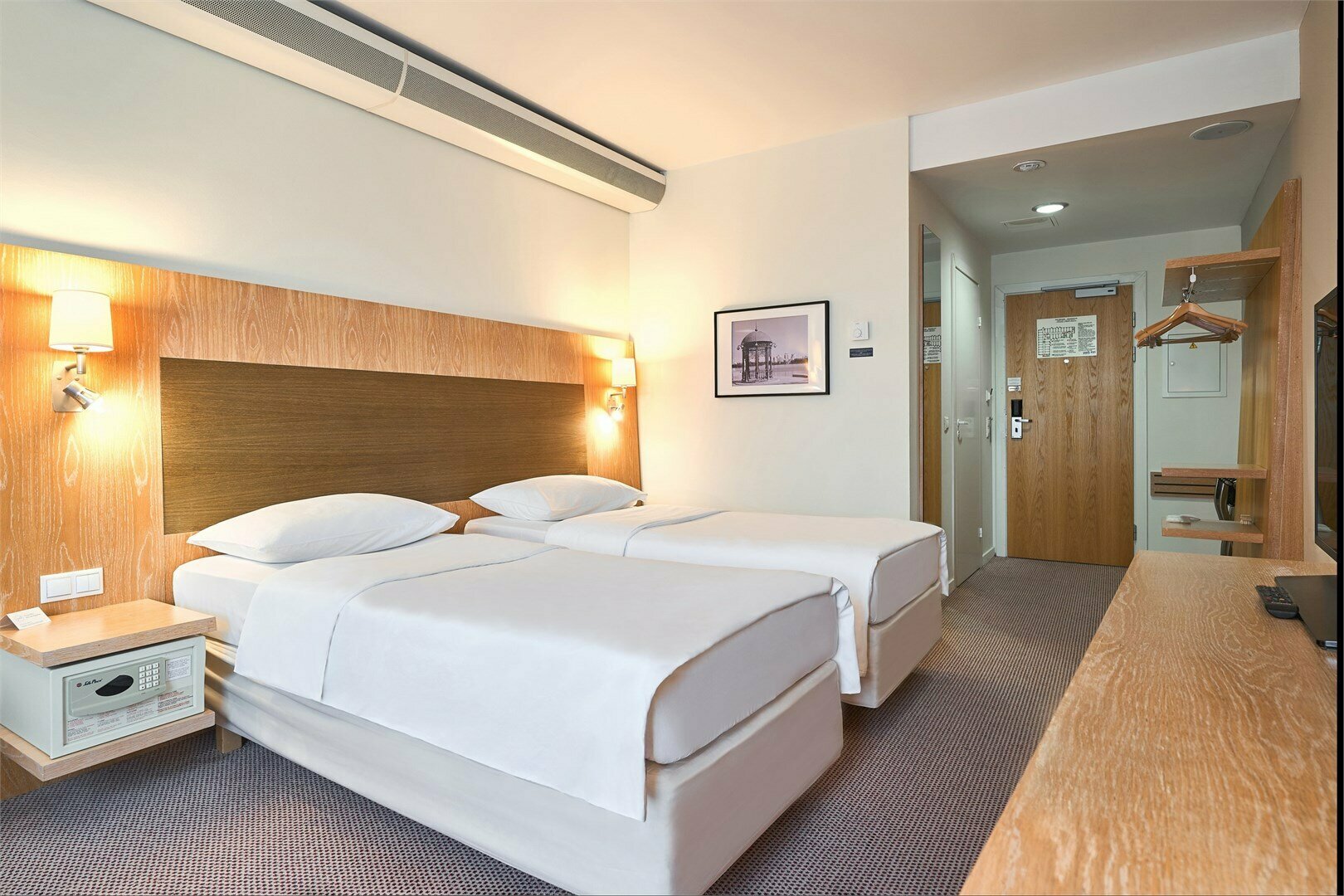 Супериор с двумя раздельными кроватями