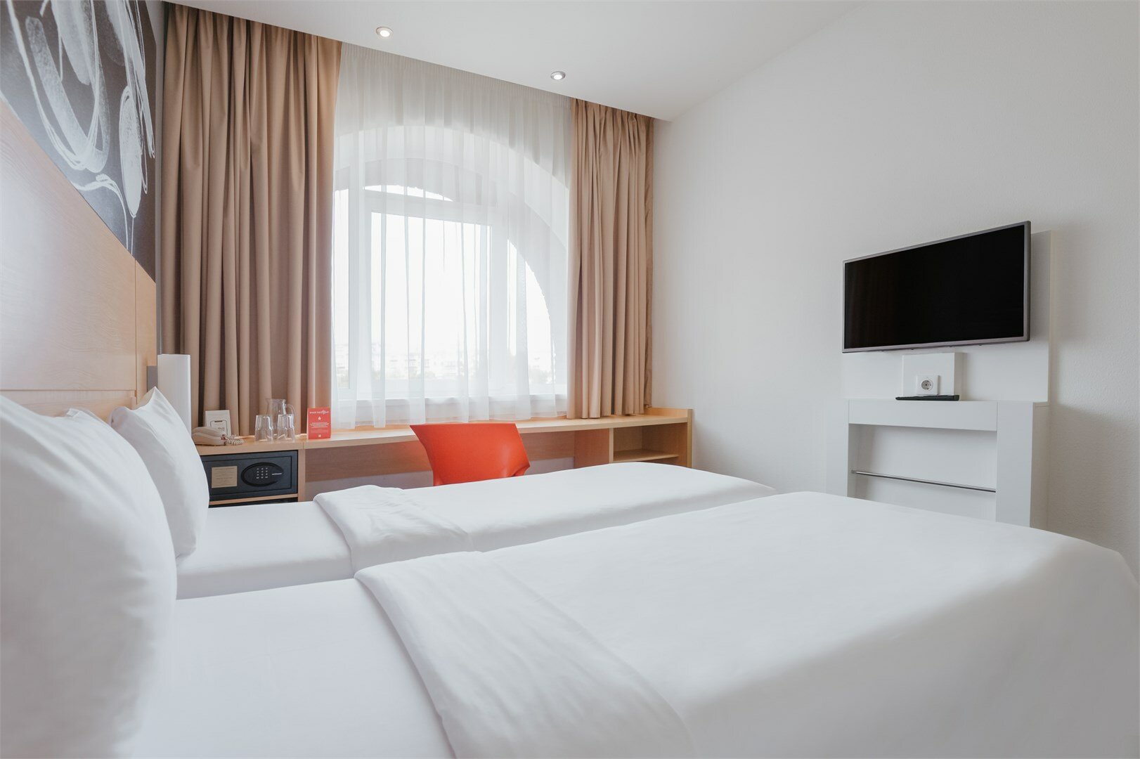 Номер Standard с 2 односпальными кроватями