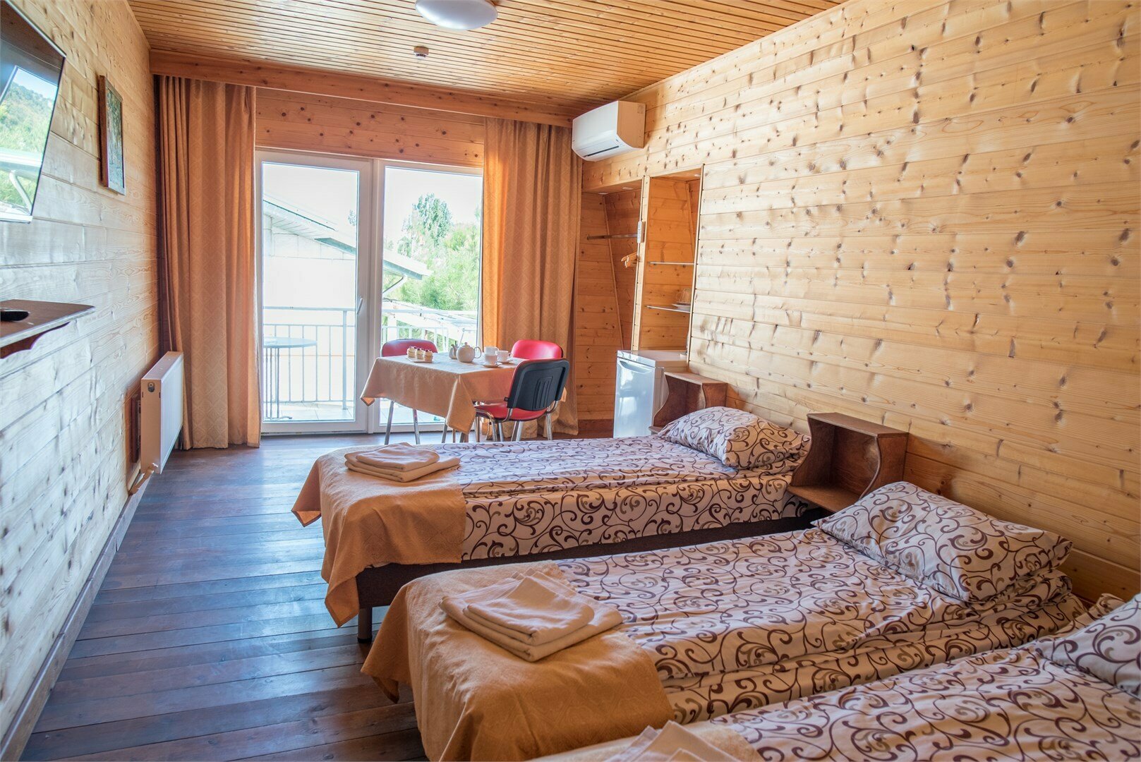 Улучшенный трехместный номер