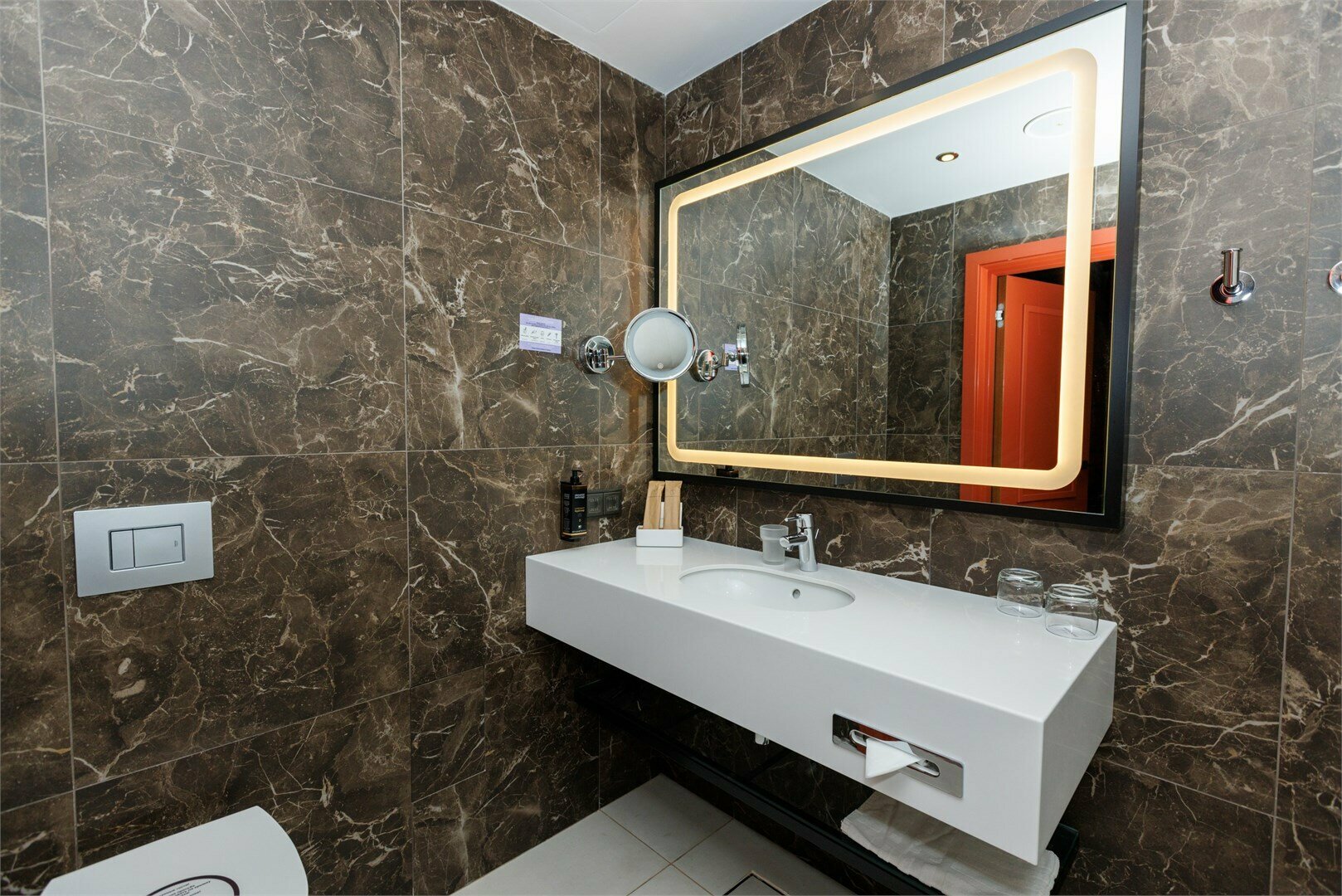 Номер Classic Superior с двумя односпальными кроватями