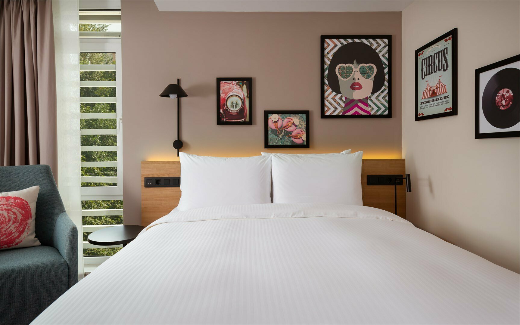 Стандартный номер с кроватью размера "queen-size"