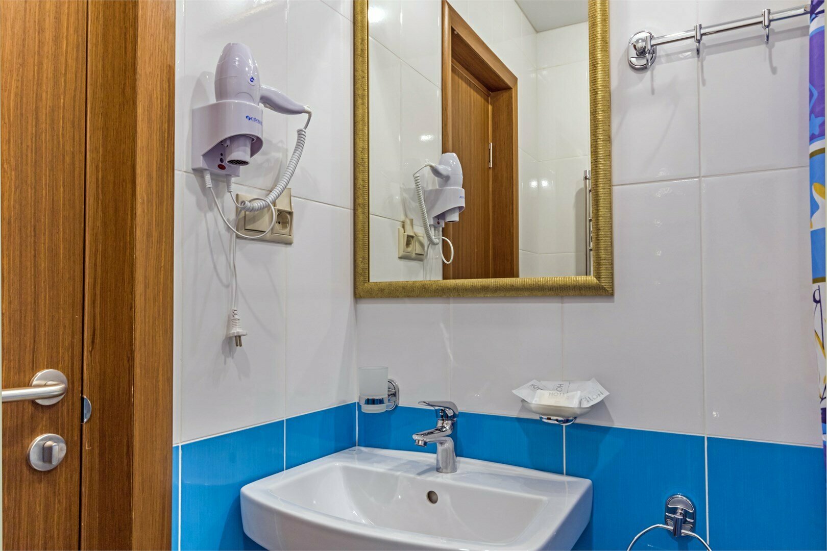 Семейный номер с видом на море