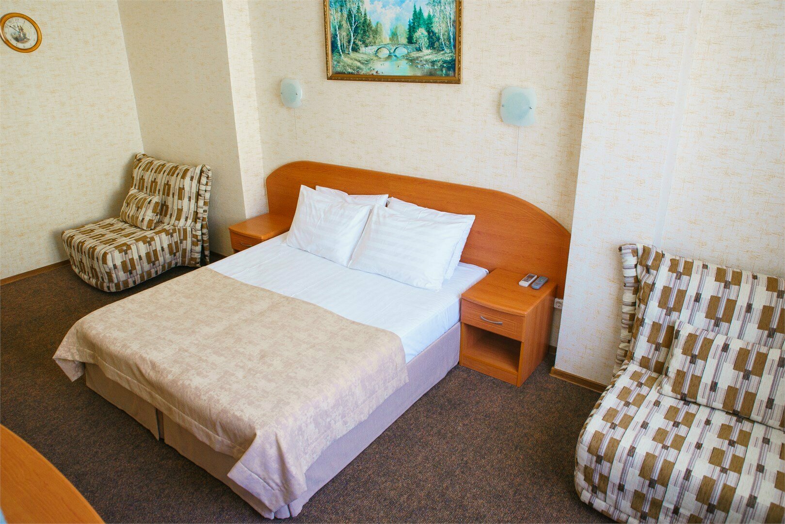 Улучшенный двухместный номер с 1 кроватью или 2 отдельными кроватями, вид на горы