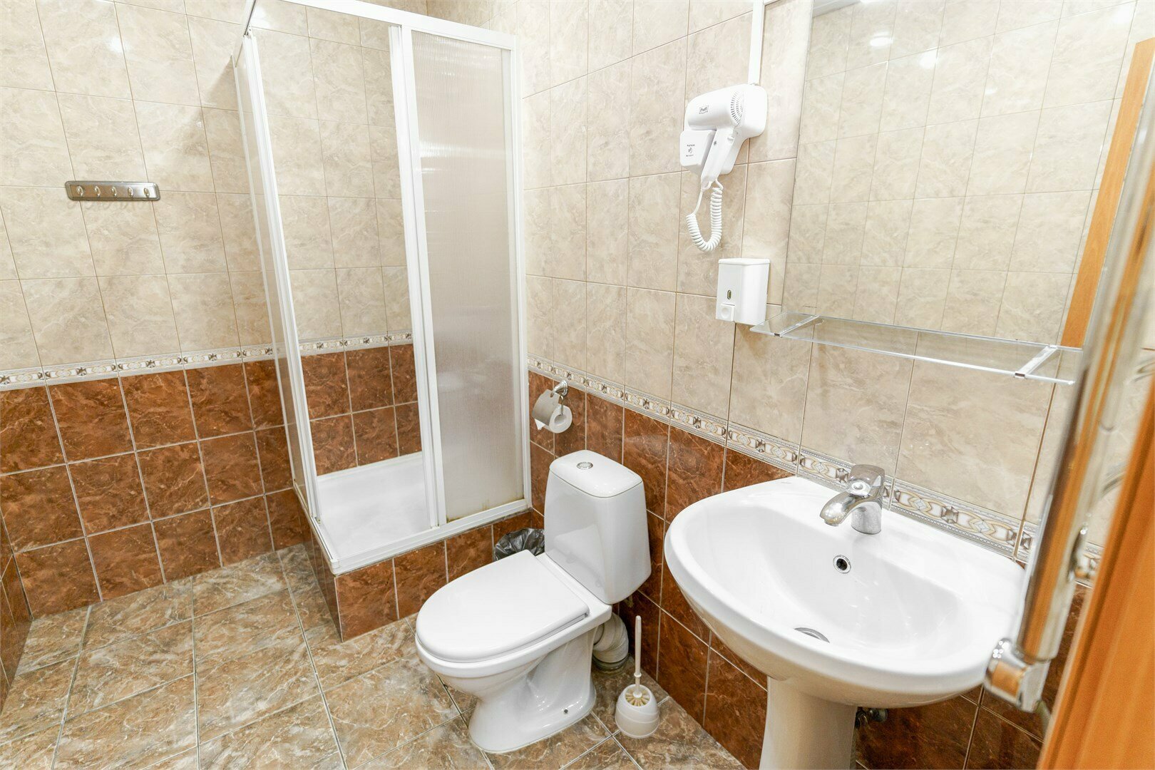 Двухместный номер с двумя раздельными кроватями удобства на блок