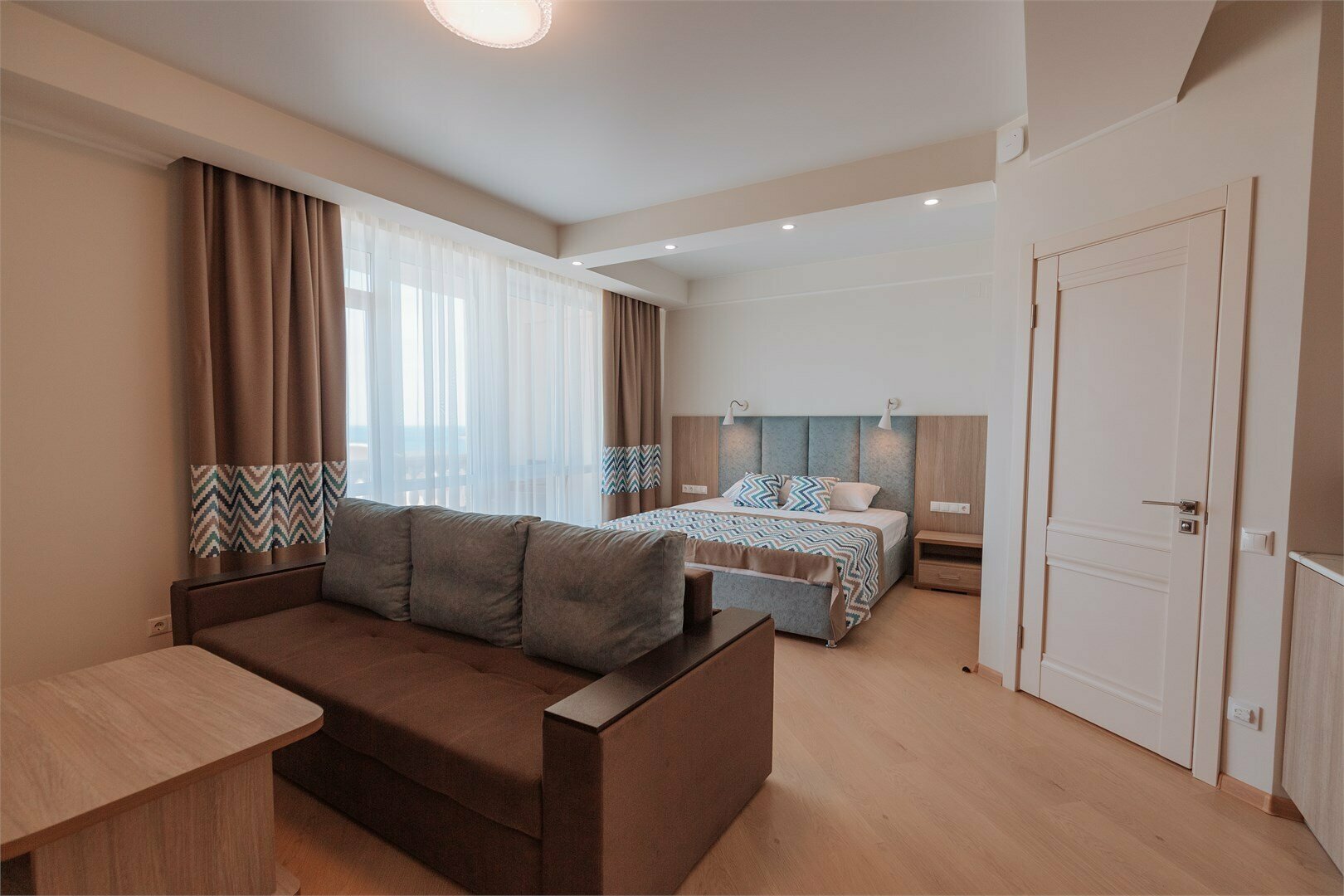 Люкс-студия с видом на море