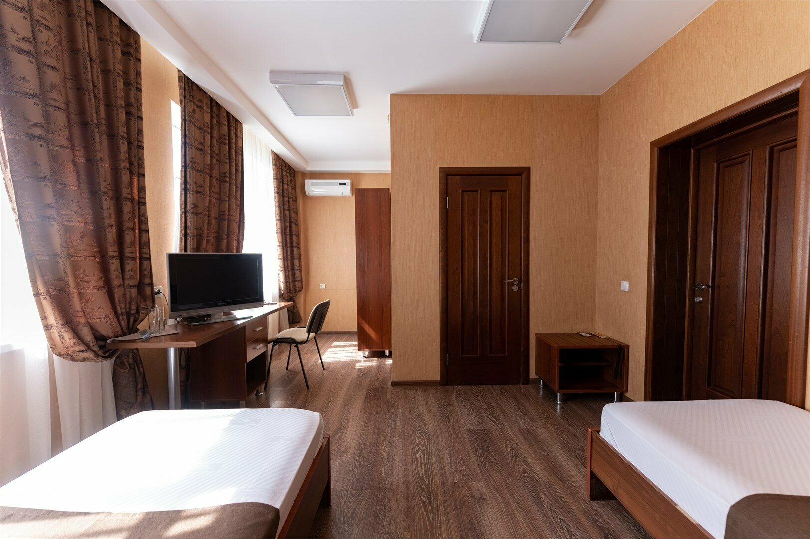 Стандартный двухместный номер с 2 односпальными кроватями