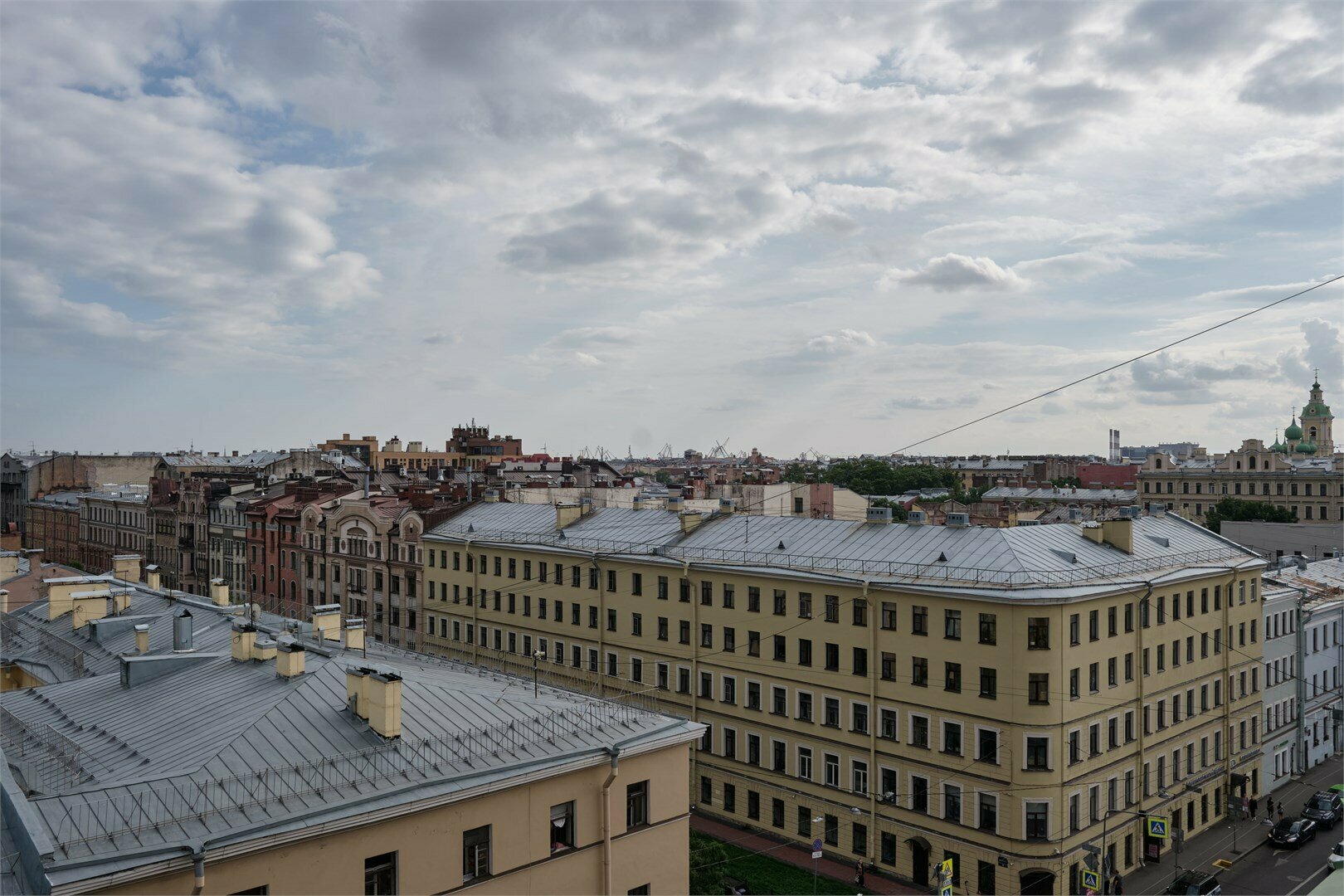 Студио с одной кроватью | Вид на город