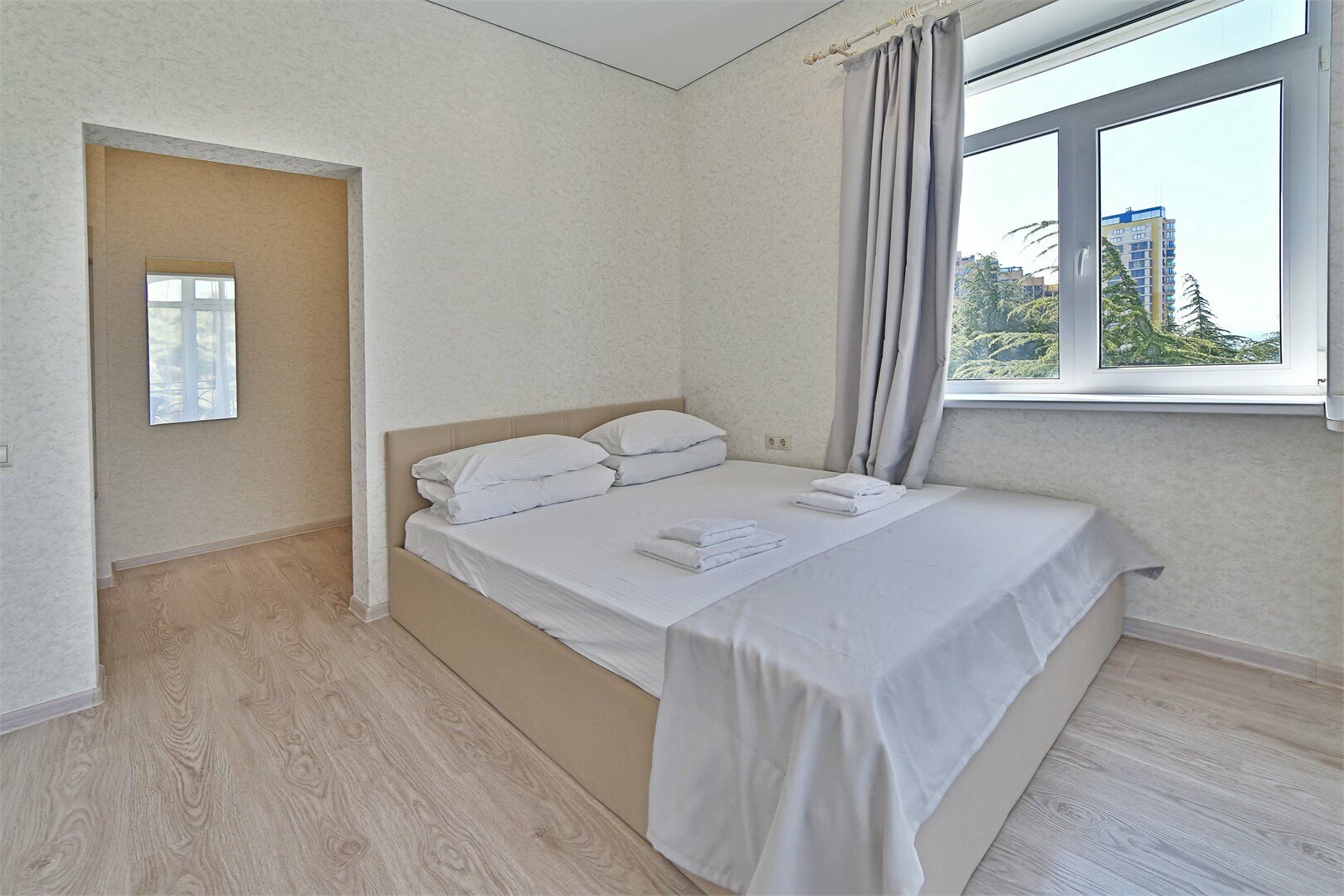 Апартаменты с балконом и видом на море (корпус 10Д)