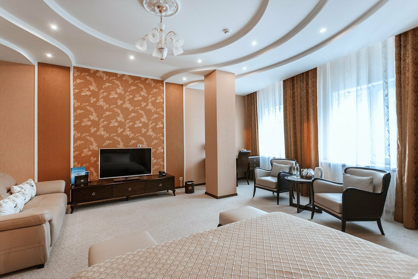 Джуниор Сюит Премиум