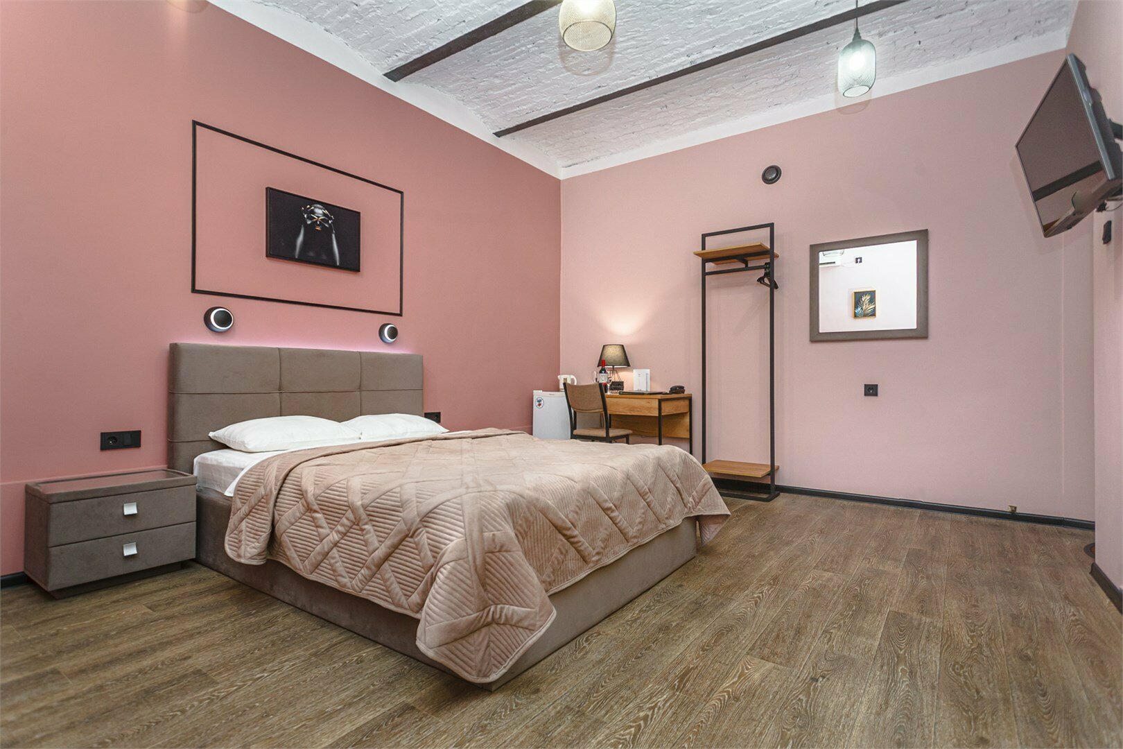 СТАНДАРТНЫЙ ОДНОМЕСТНЫЙ НОМЕР БЕЗ ОКНА