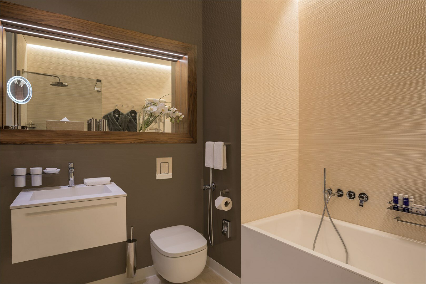 КРИСТАЛЛ ЛЮКС