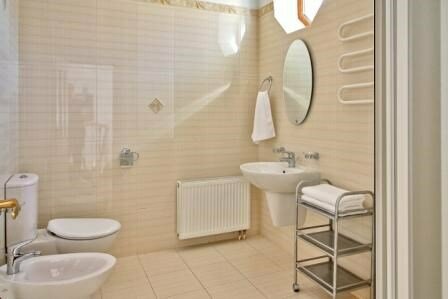 2-уровневые двухкомнатные апартаменты  с видовыми балконами  № 404