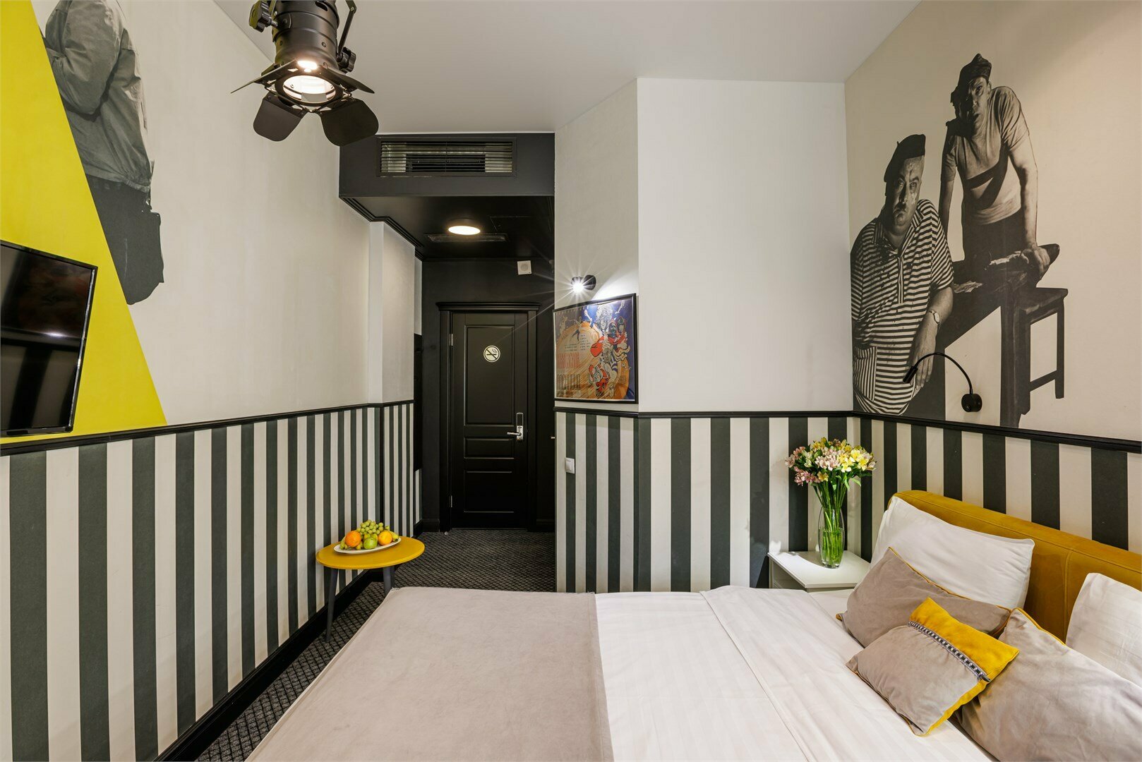 Стандартный номер с двуспальной кроватью