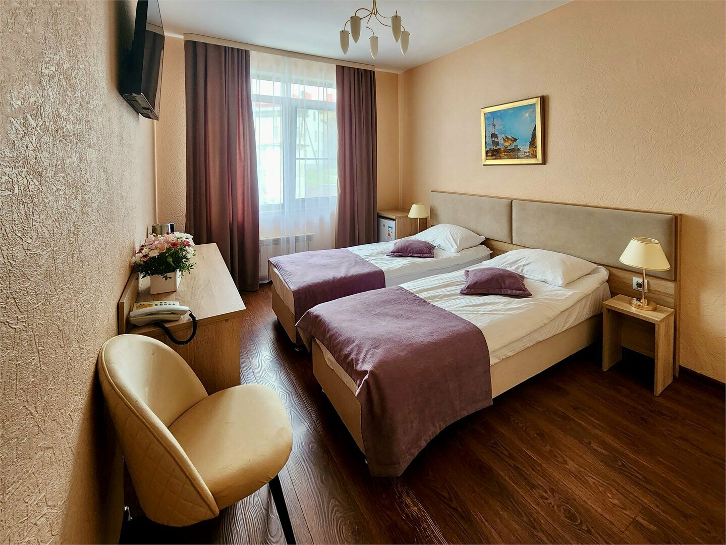 Двухместный стандарт с видом на озеро