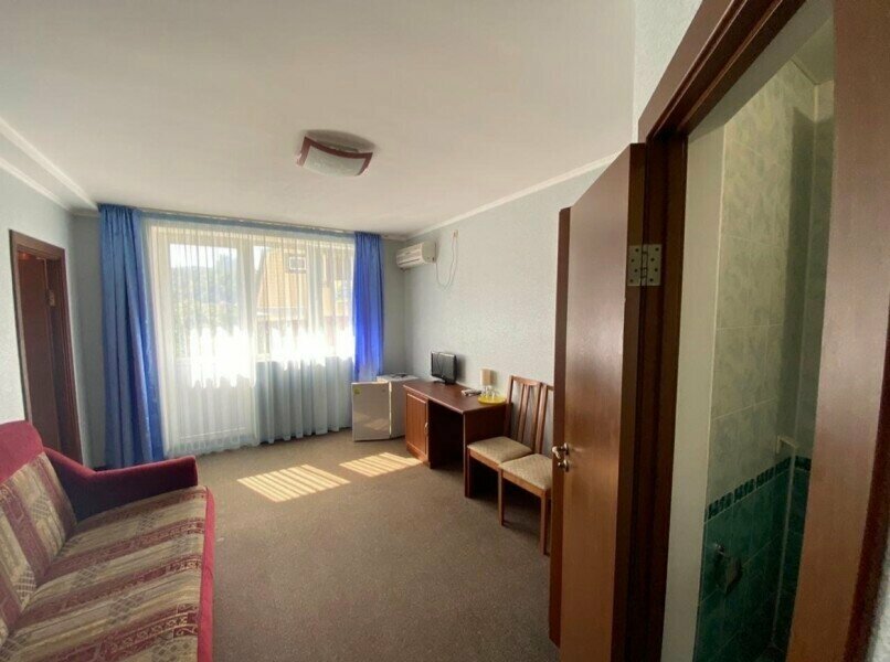 Семейный номер с видом на море