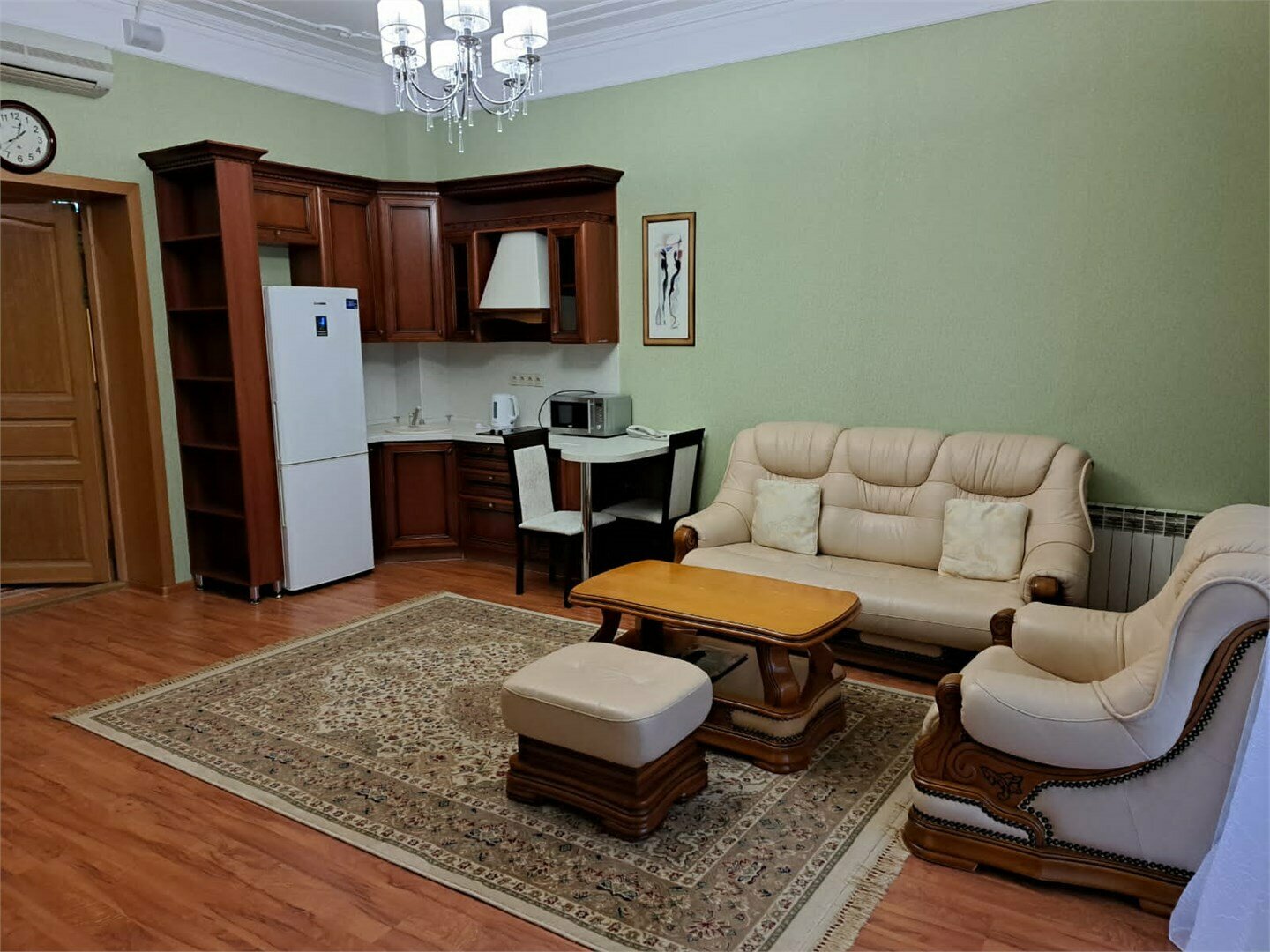 Апартамент (корпус №2, 5-ти этажный, 5 этаж, двуспальная кровать + 2 доп.места)