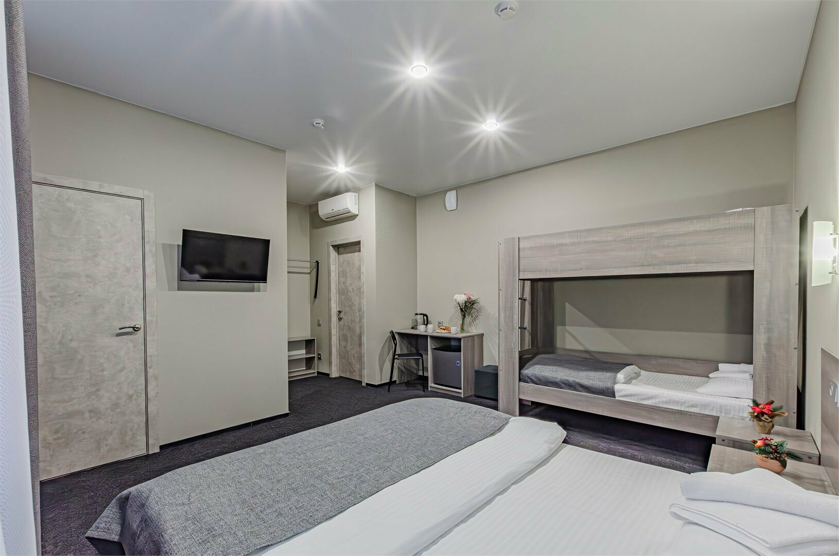 Четырёхместный номер