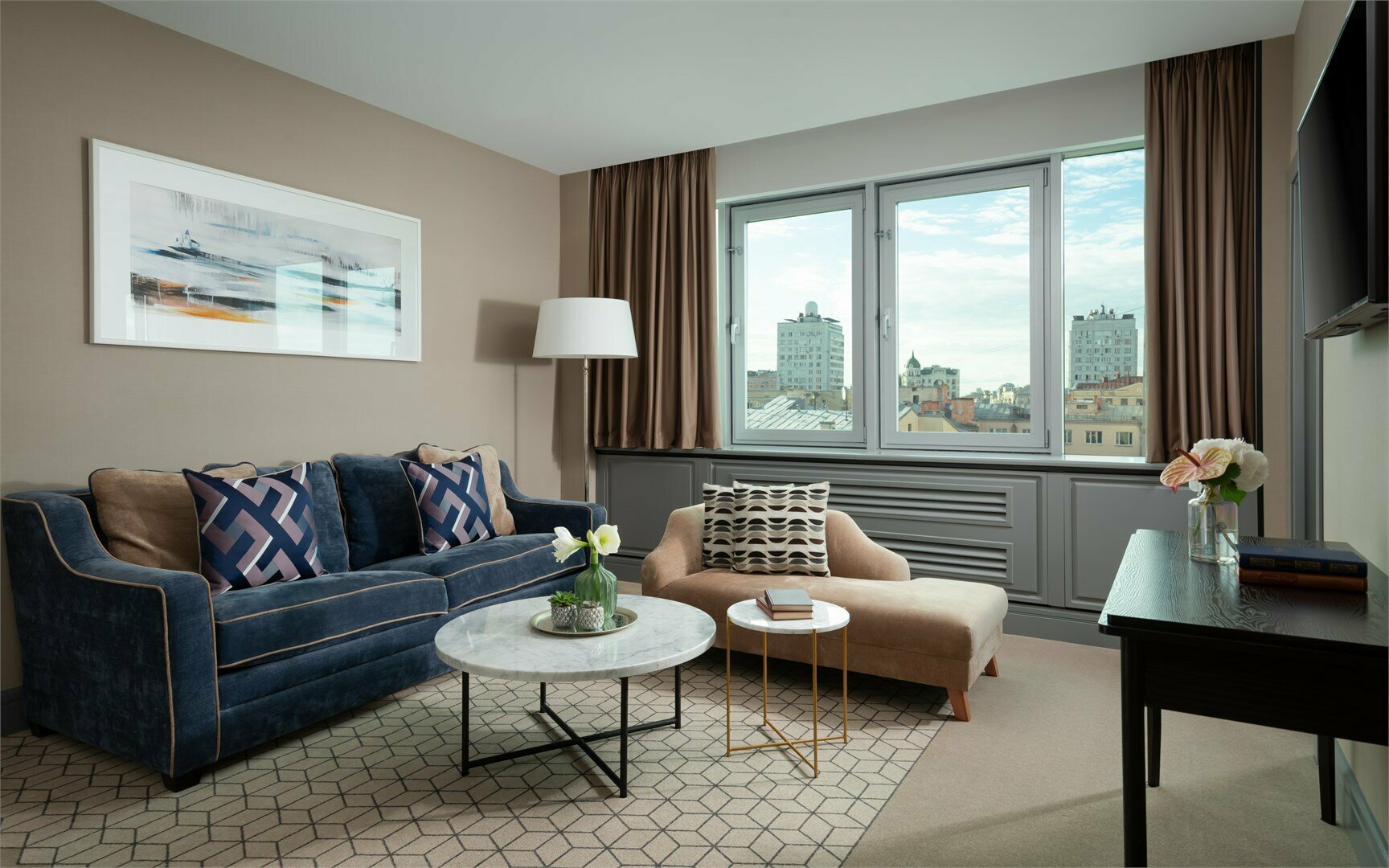 KING ONE BEDROOM SUITE