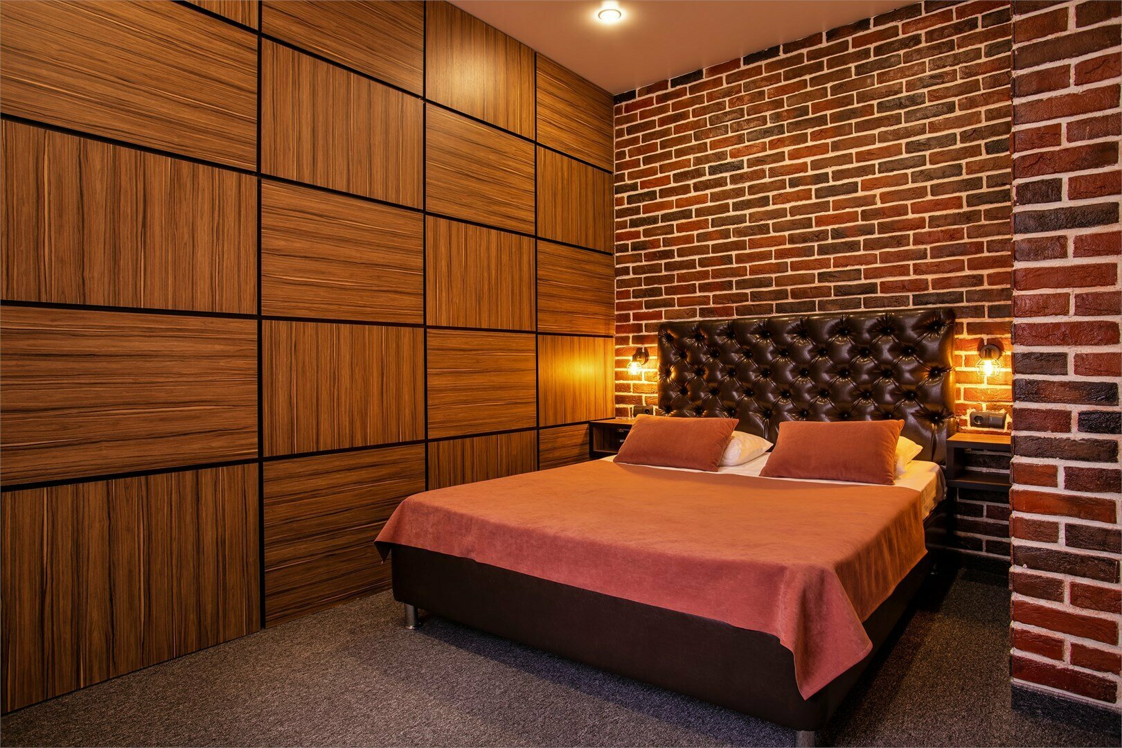 Люкс с кроватью размера «king-size», балконом и видом на море