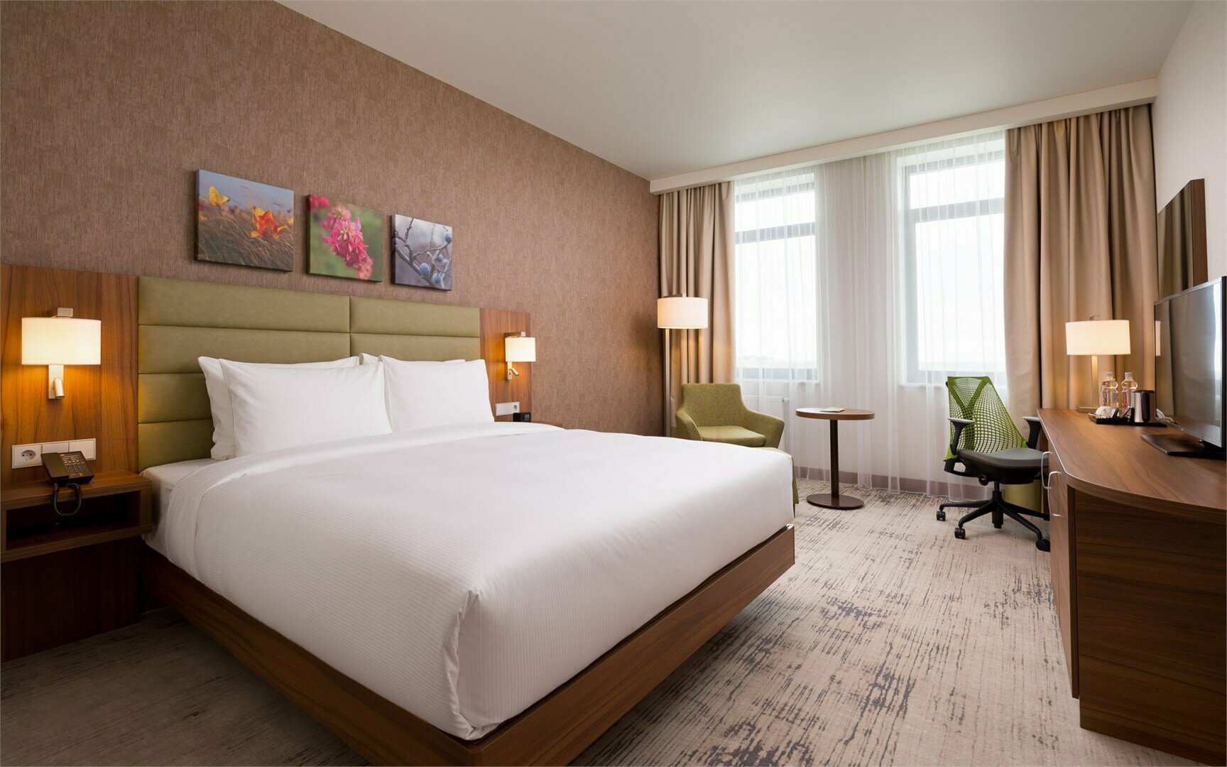 Стандартный номер с кроватью размера «king-size»