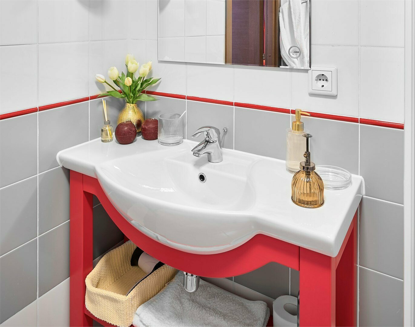 Комфорт с одной двуспальной кроватью