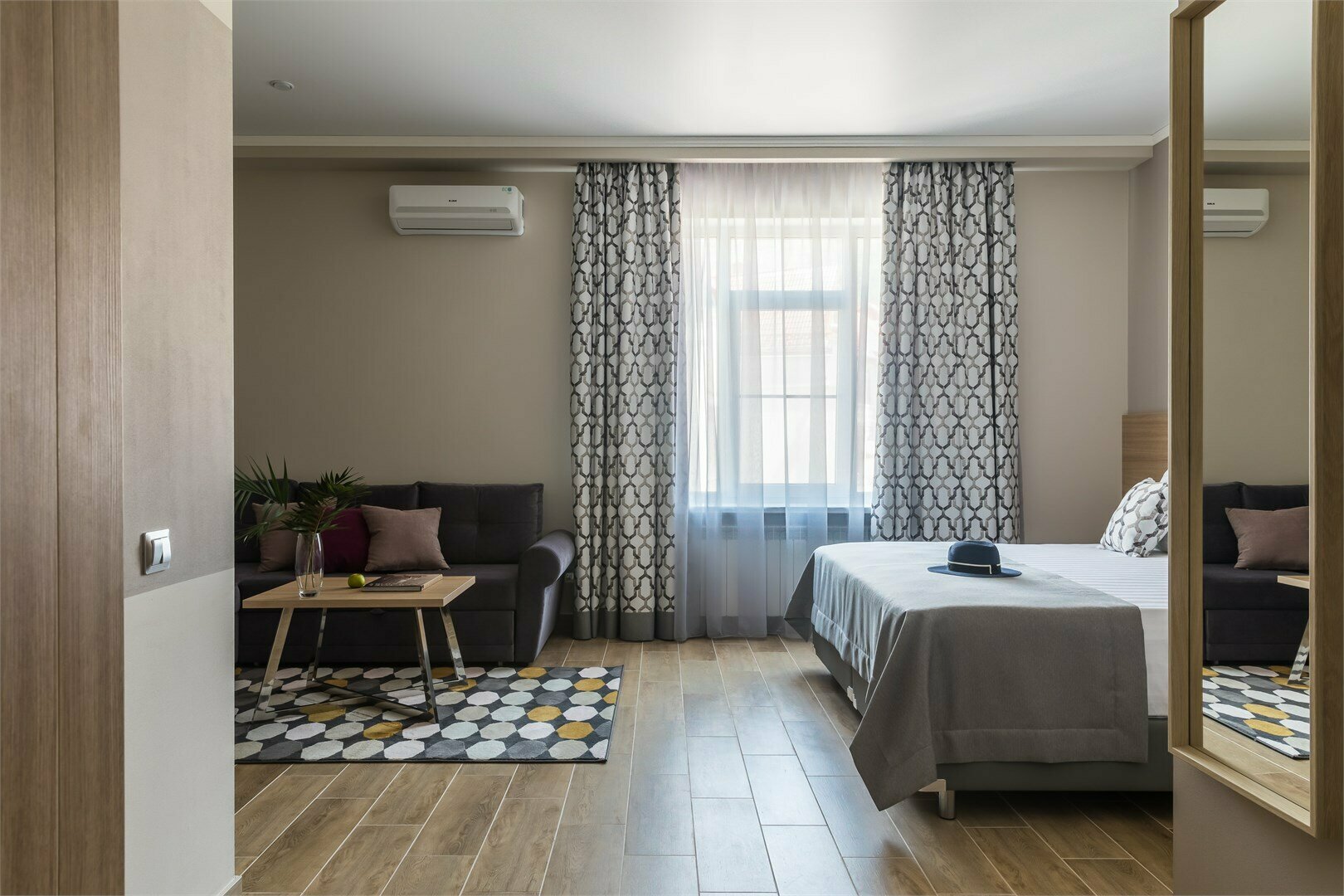 Номер-Студио