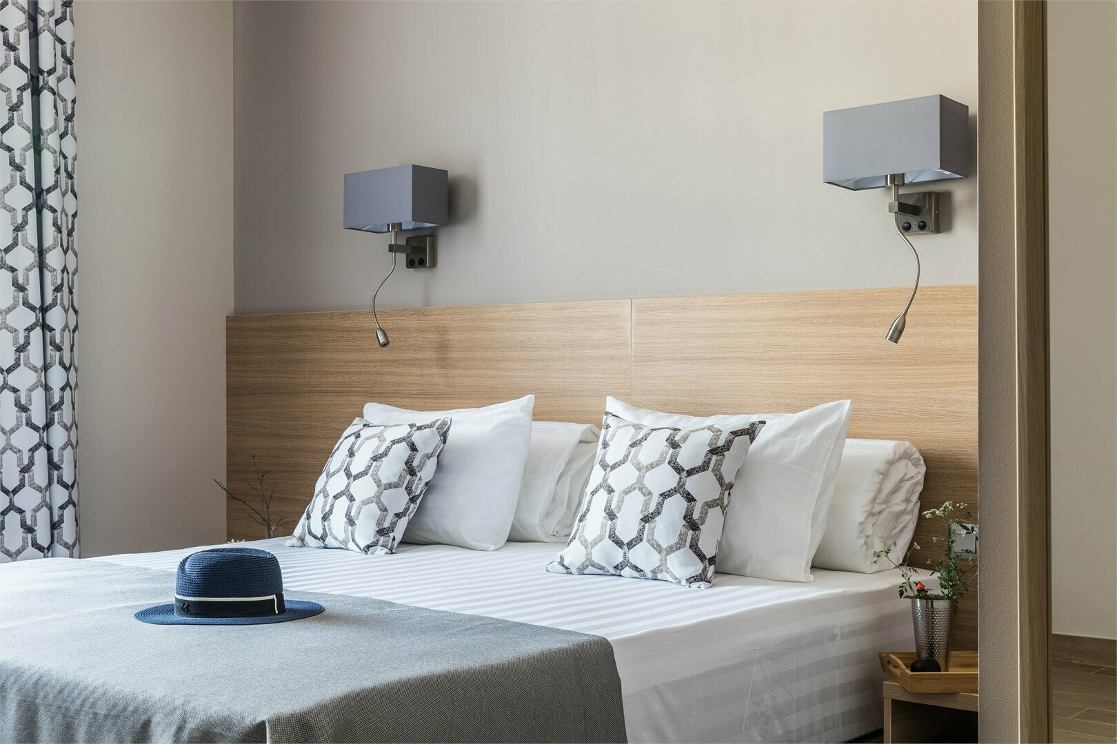 Номер-Студио