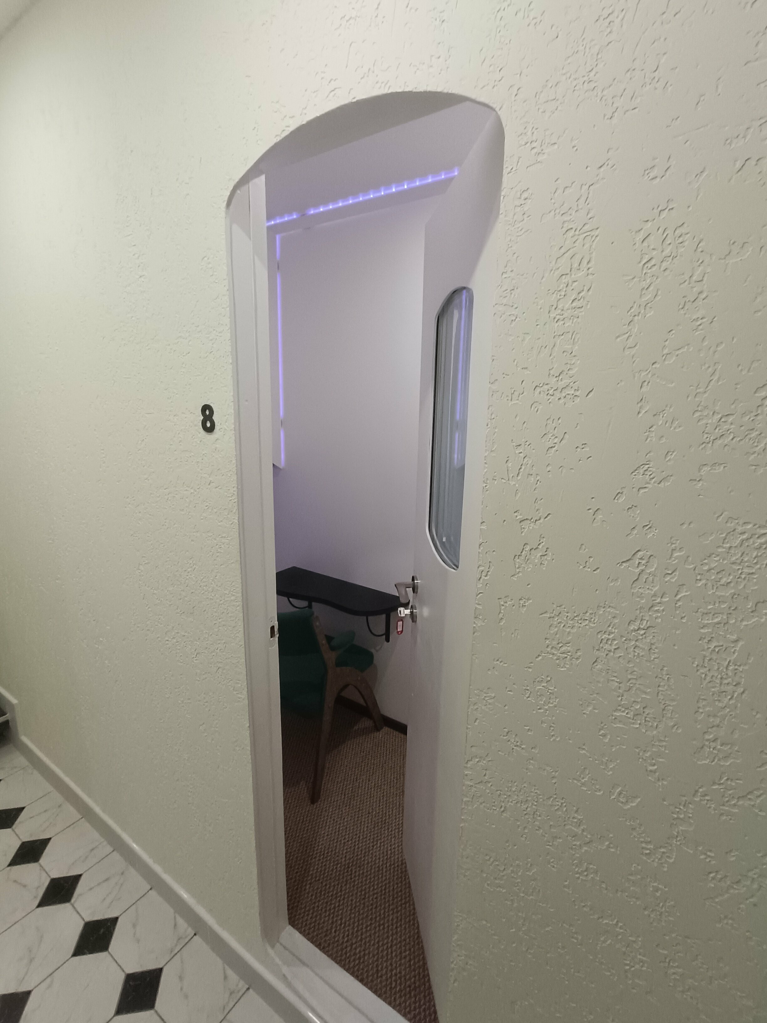 Улучшенный одноместный номер (без окна)