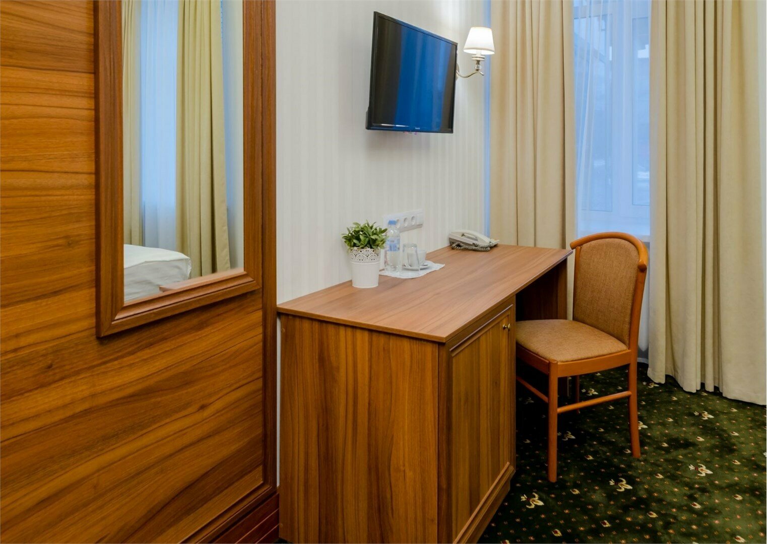 Улучшенный одноместный номер