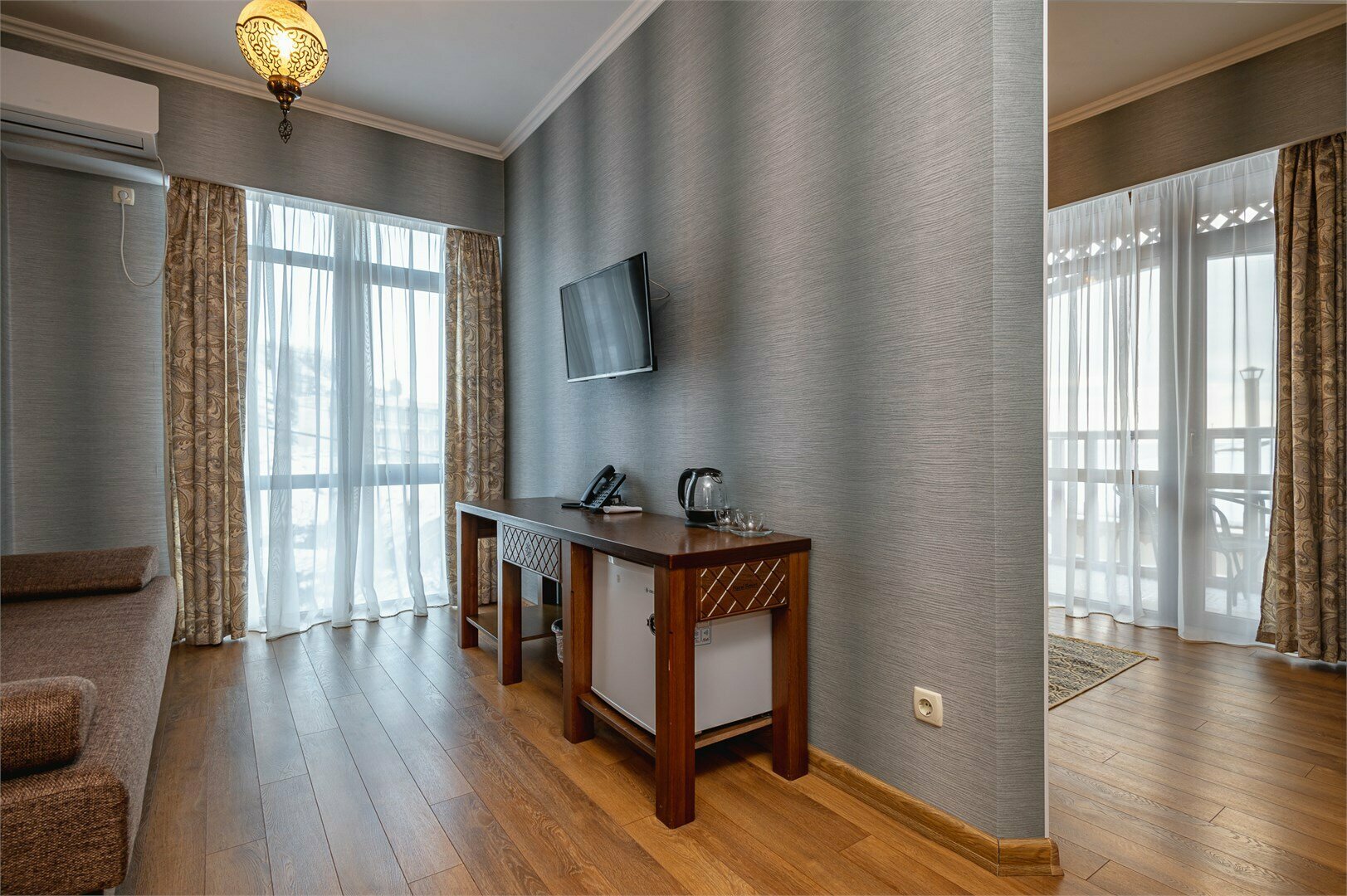 Делюкс с видом на окрестности