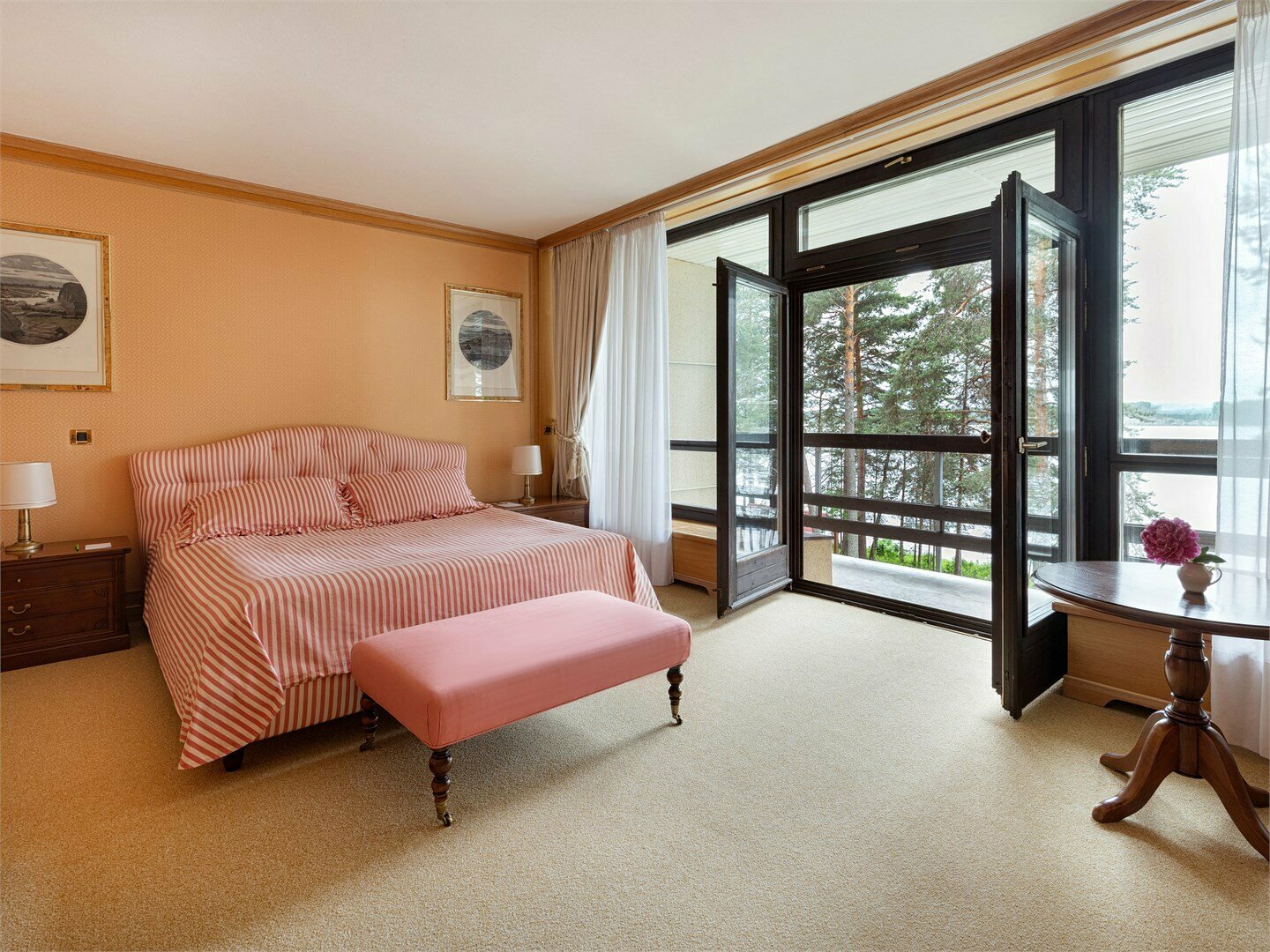 Номер первой леди