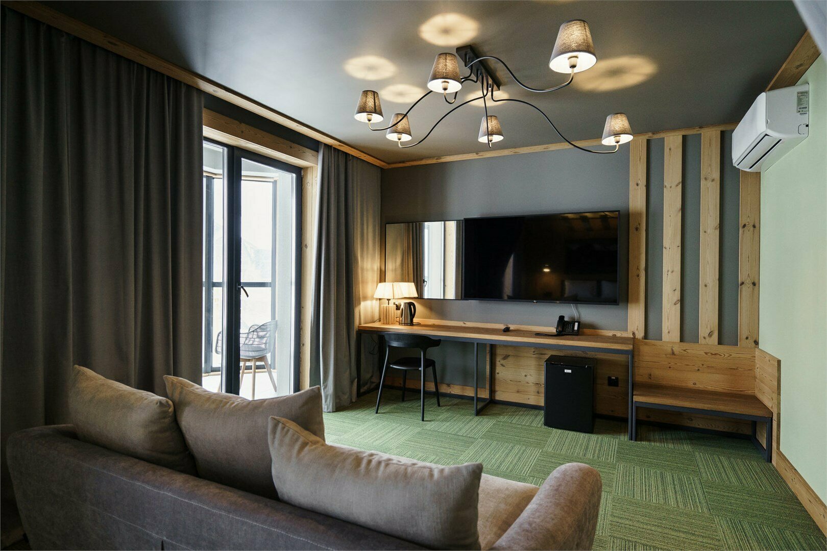 Делюкс первый корпус