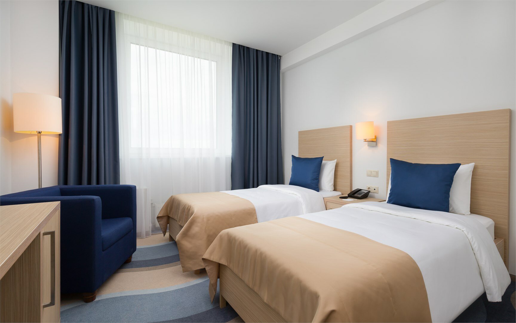 Стандарт с двумя раздельными кроватями корпус SKY