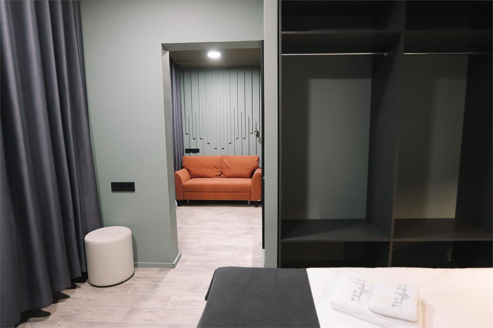 Комфорт Улучшенный (2комн, собственные удобства в номере)