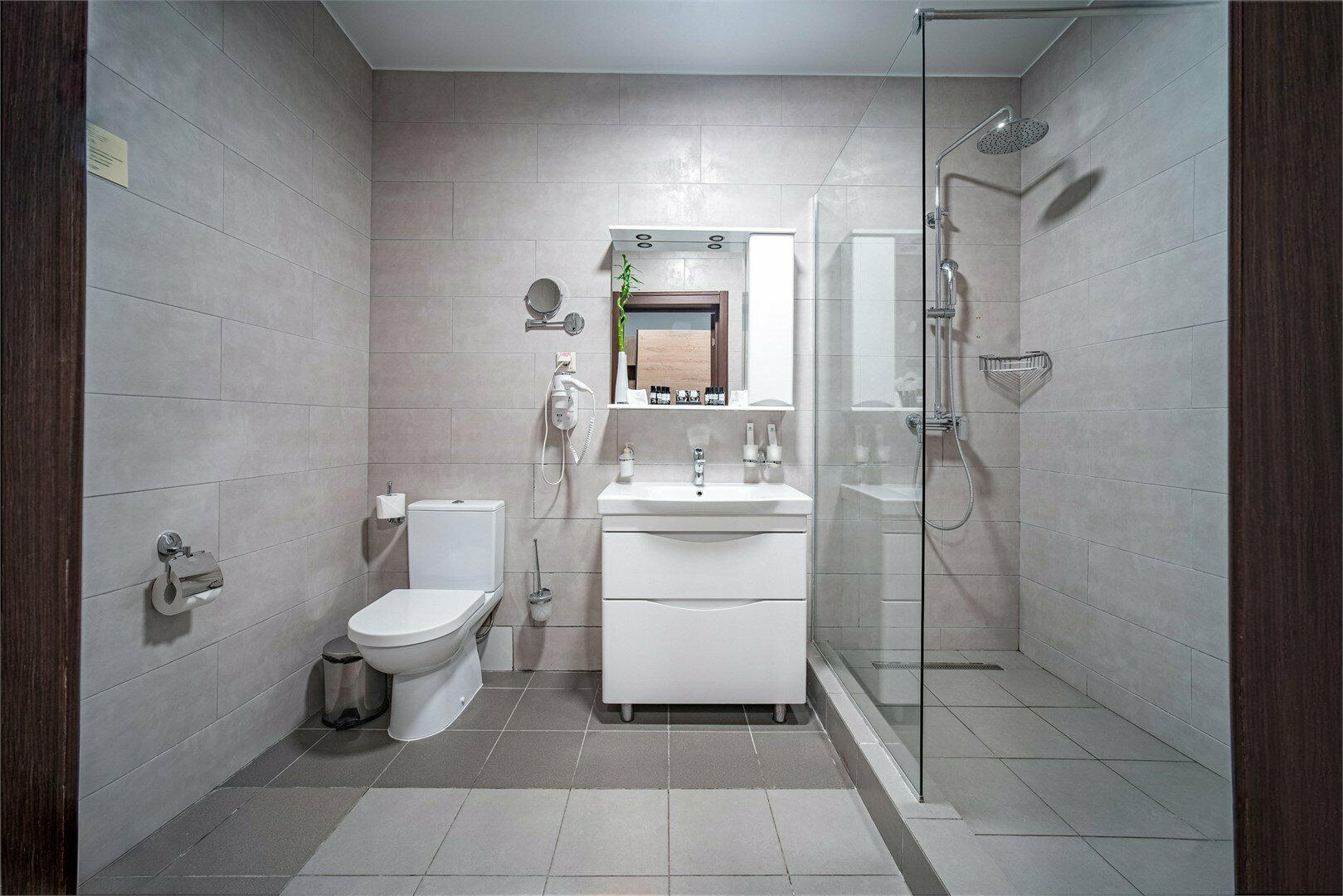 Джуниор Сьют