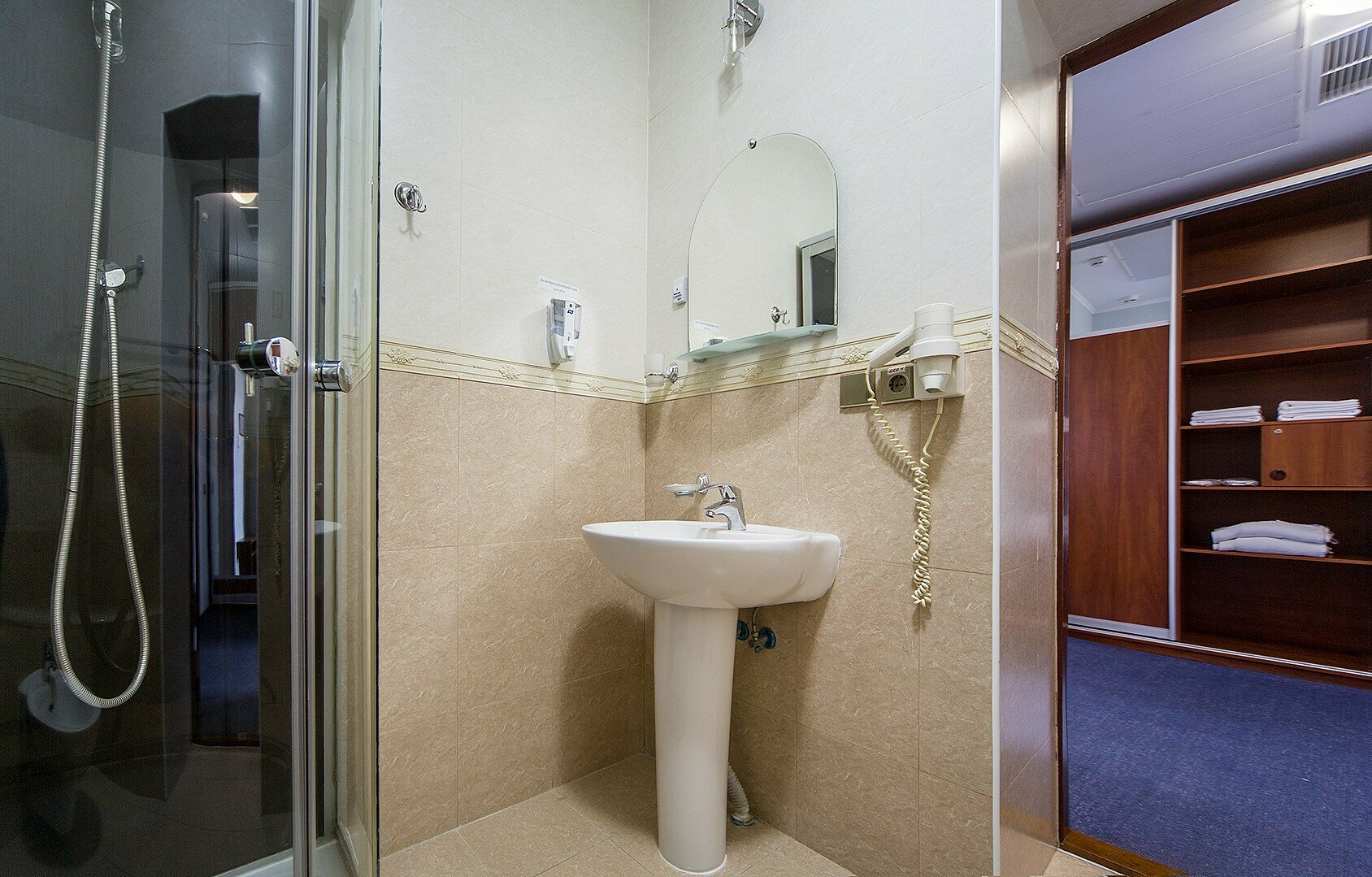 Улучшенный номер стандарт первая категория