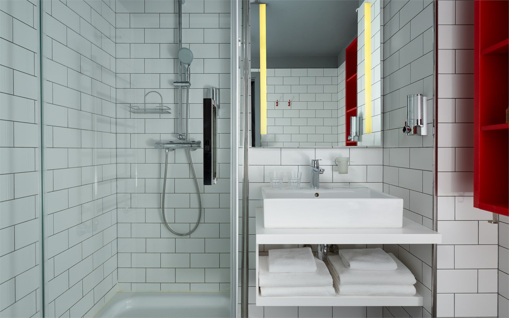 Первая категория/Стандартный номер с кроватью размера "queen-size"