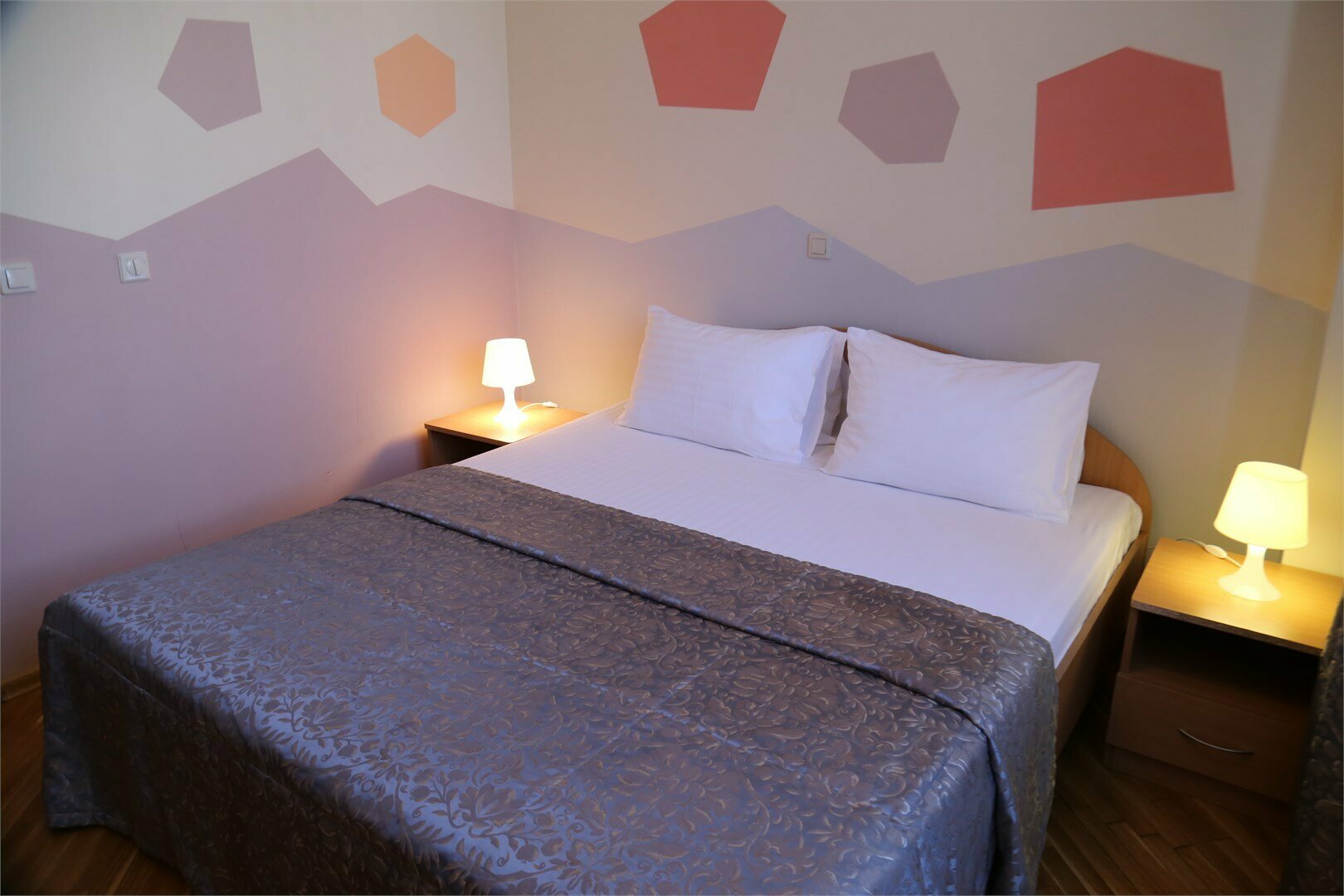 Корпус № 4. Стандарт   с балконом (двуспальная кровать)